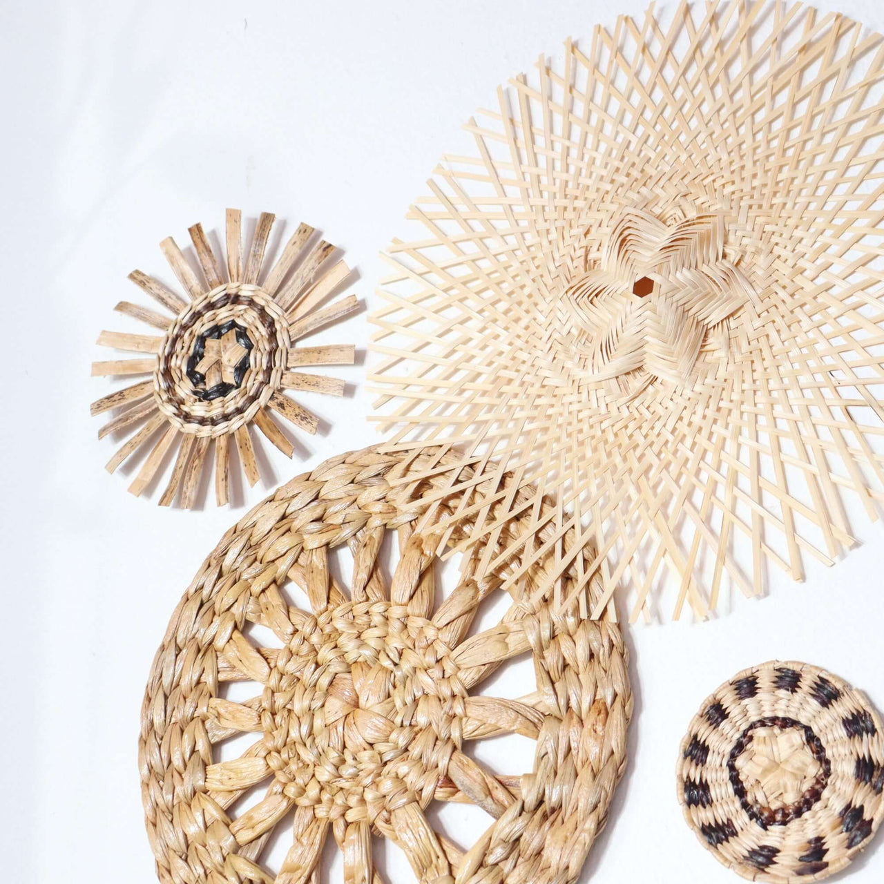 SUK SOM - Wall Hanging Décor (Set of 4)