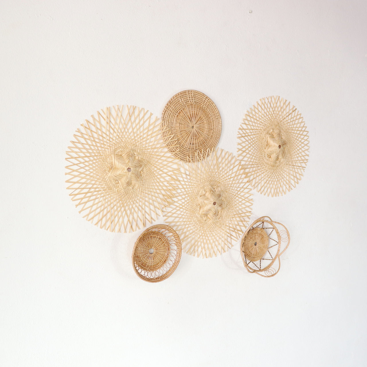 NUT THA YA - Wall decor set