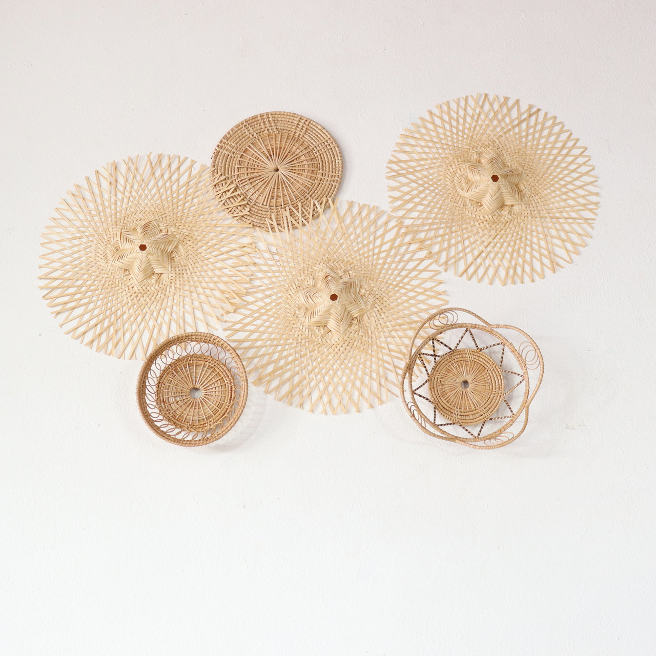 NUT THA YA - Wall decor set