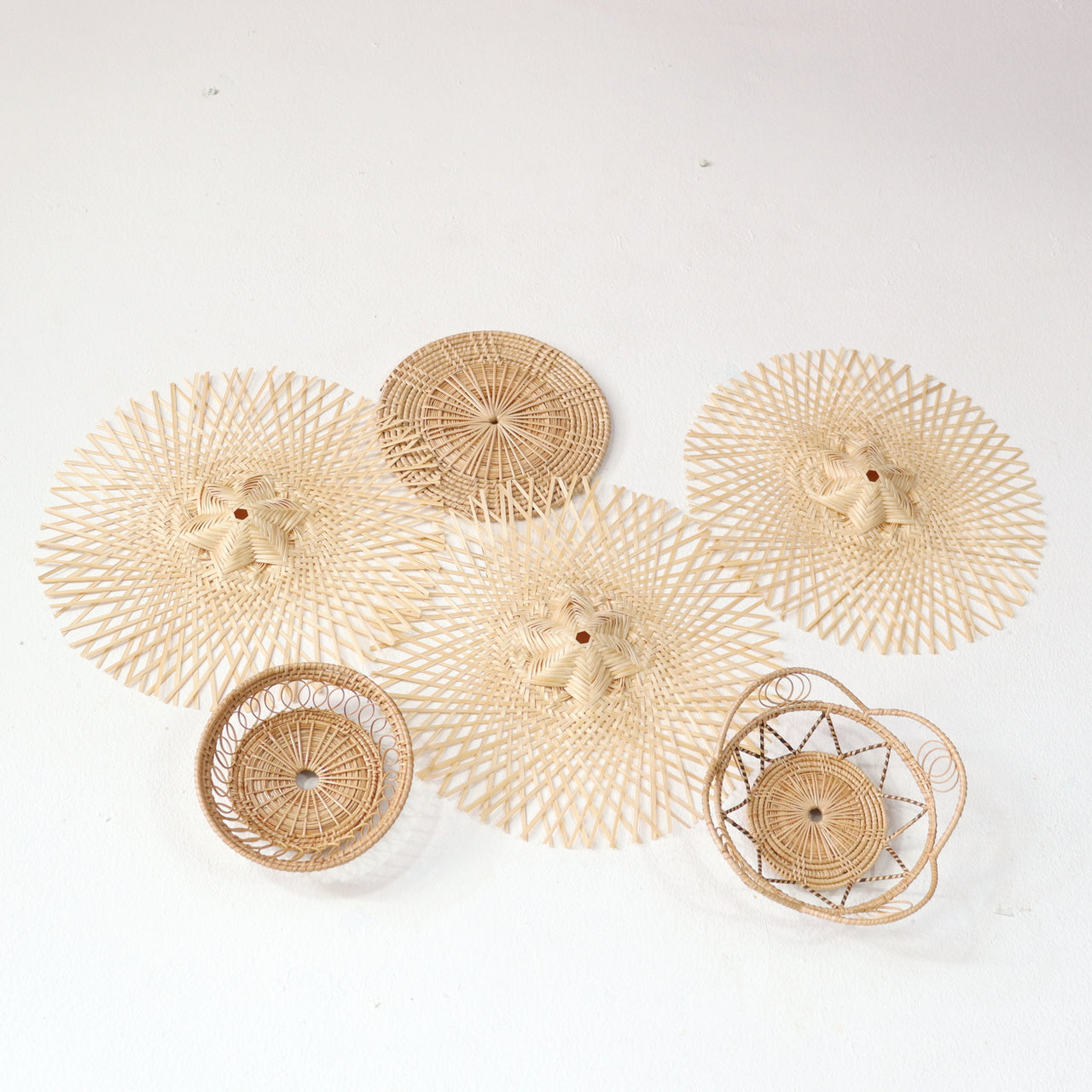 NUT THA YA - Wall decor set
