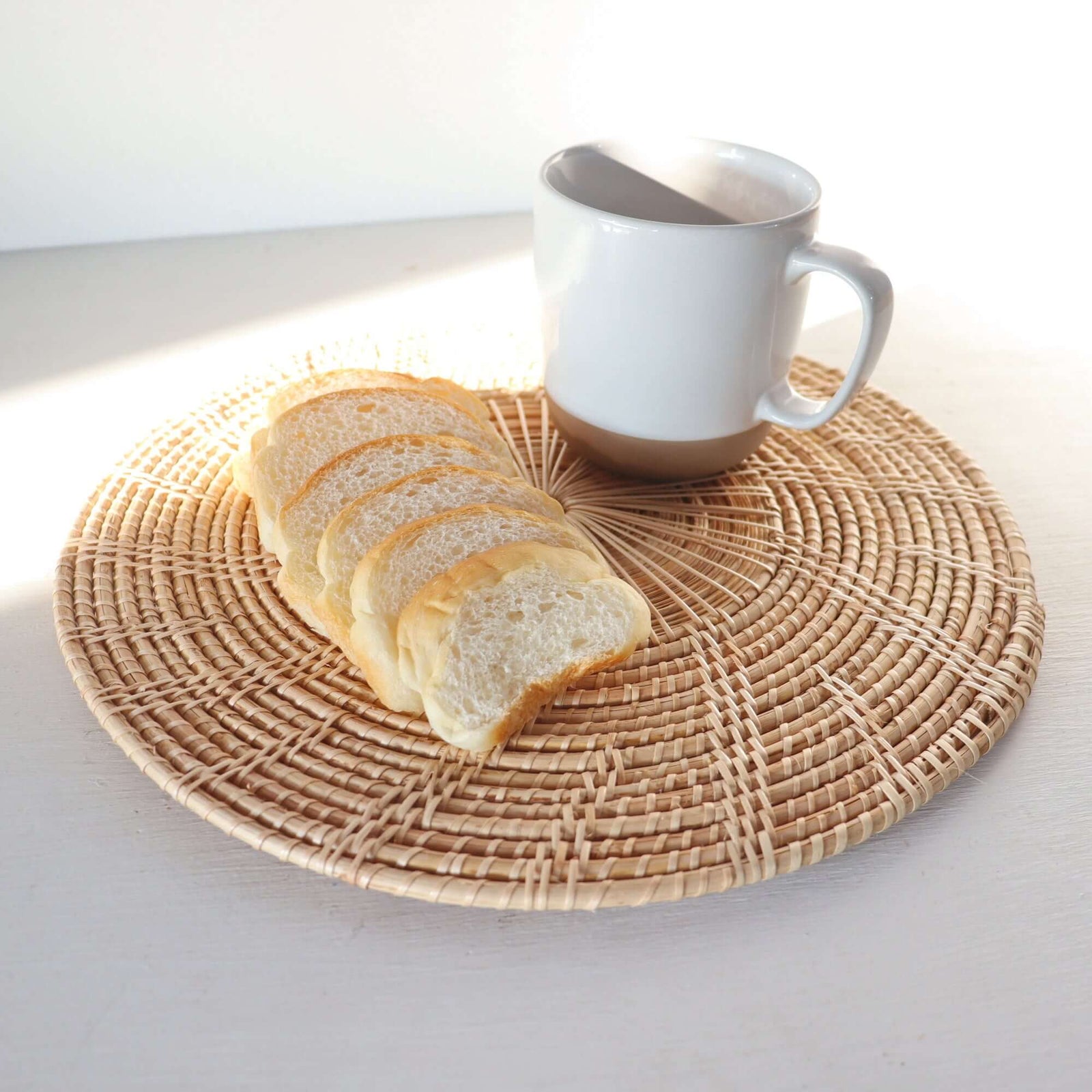DOL LA VA - Rattan Placemat & Plate