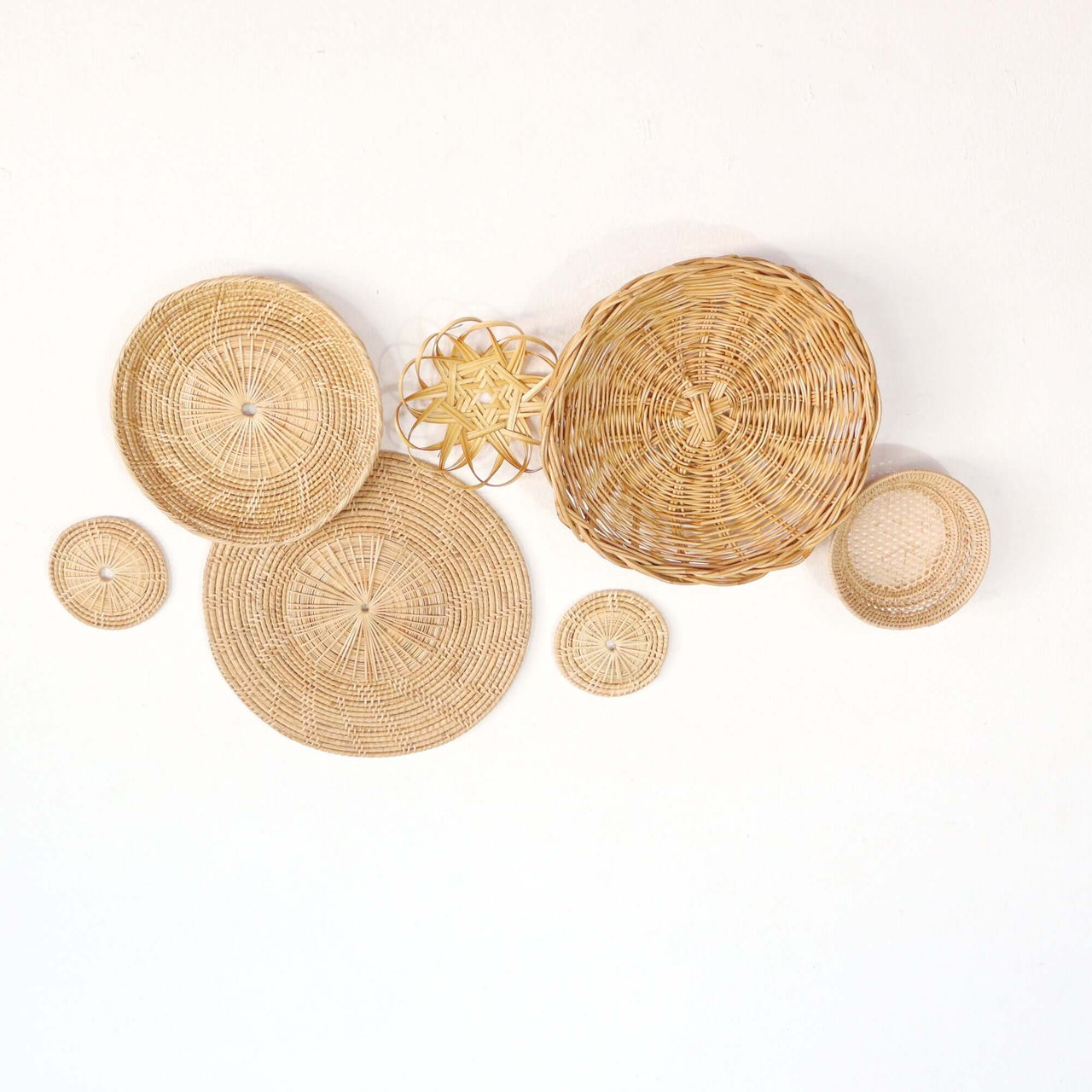 KA RISH MA - Wall Hanging Art Decorations Set of 7