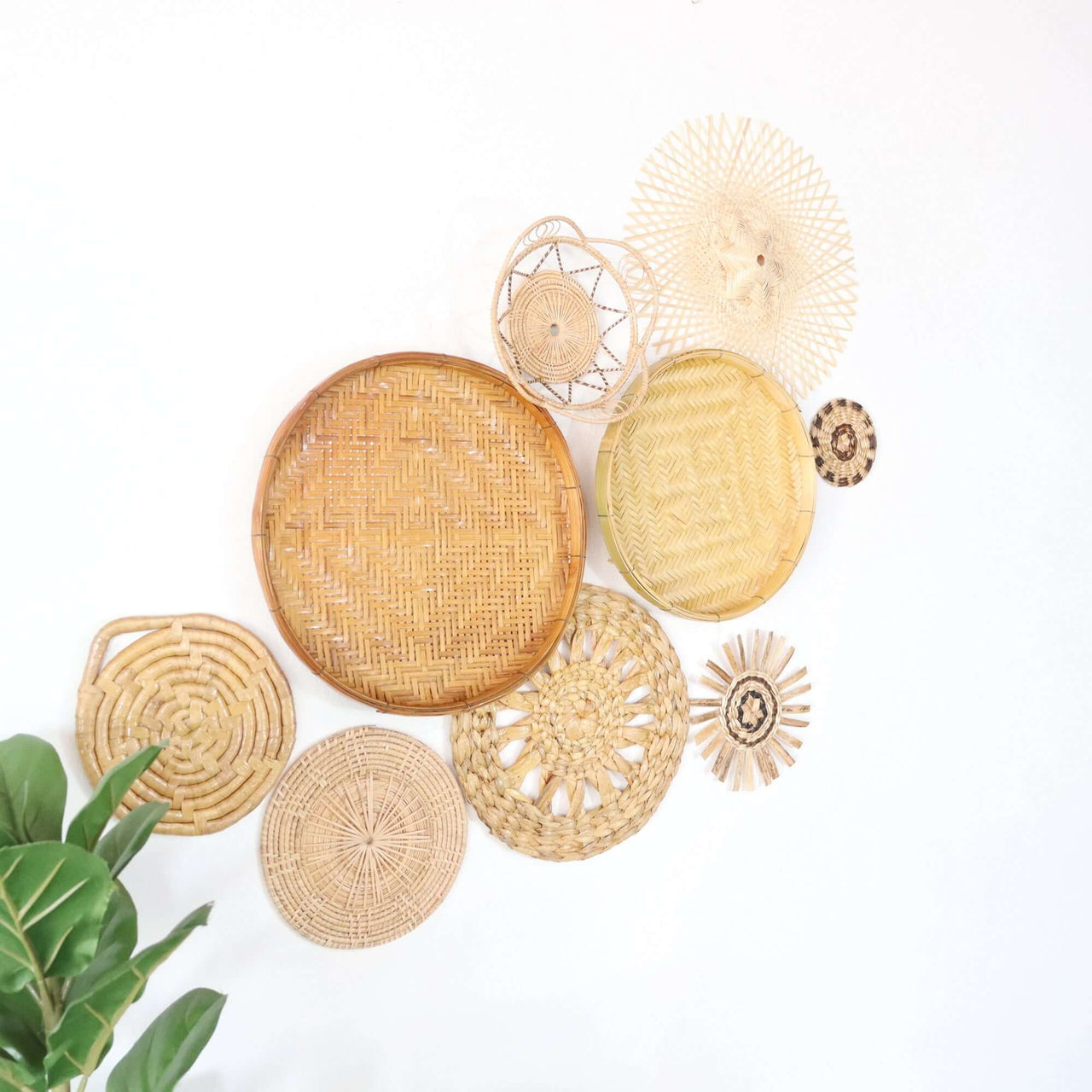 SAN SUAY - Wall Hanging Décor (Set of 9)