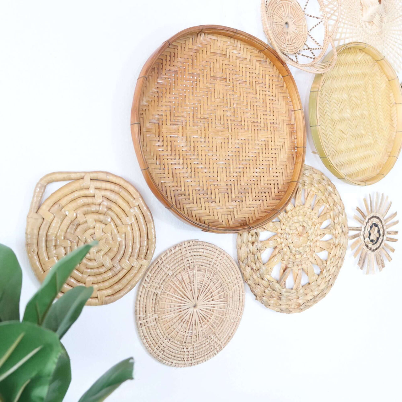 SAN SUAY - Wall Hanging Décor (Set of 9)