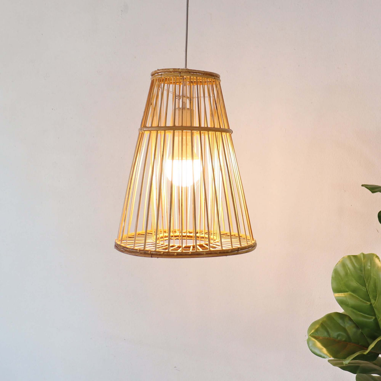 PUNSA - Rattan Pendant Light