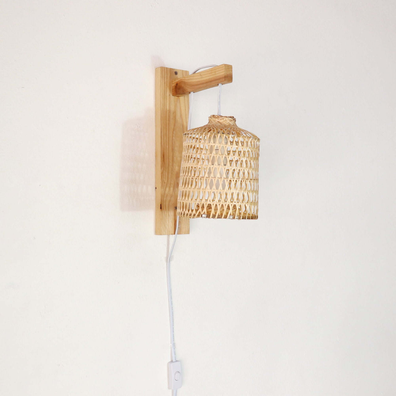 TA SI NEE - Wall sconce