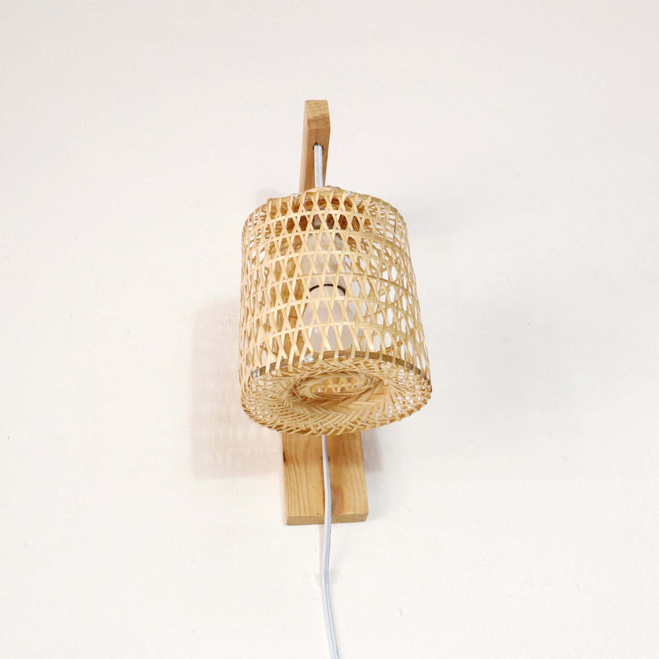 TA SI NEE - Wall sconce
