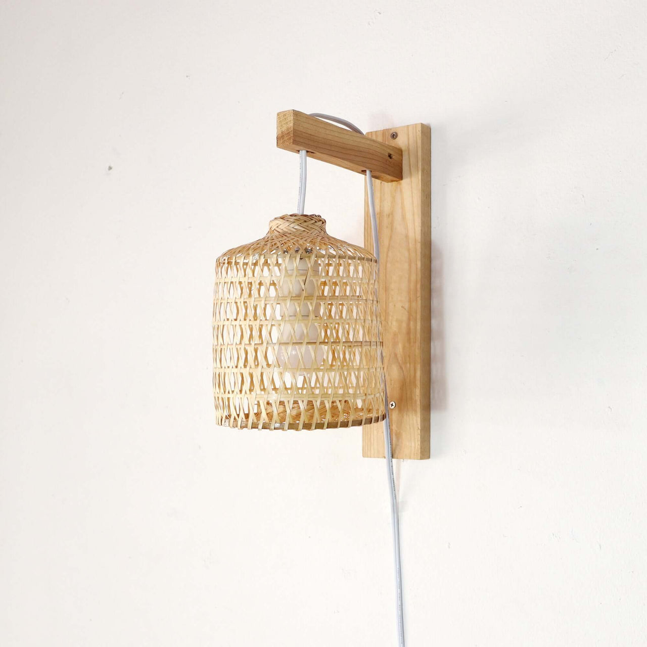 TA SI NEE - Wall sconce