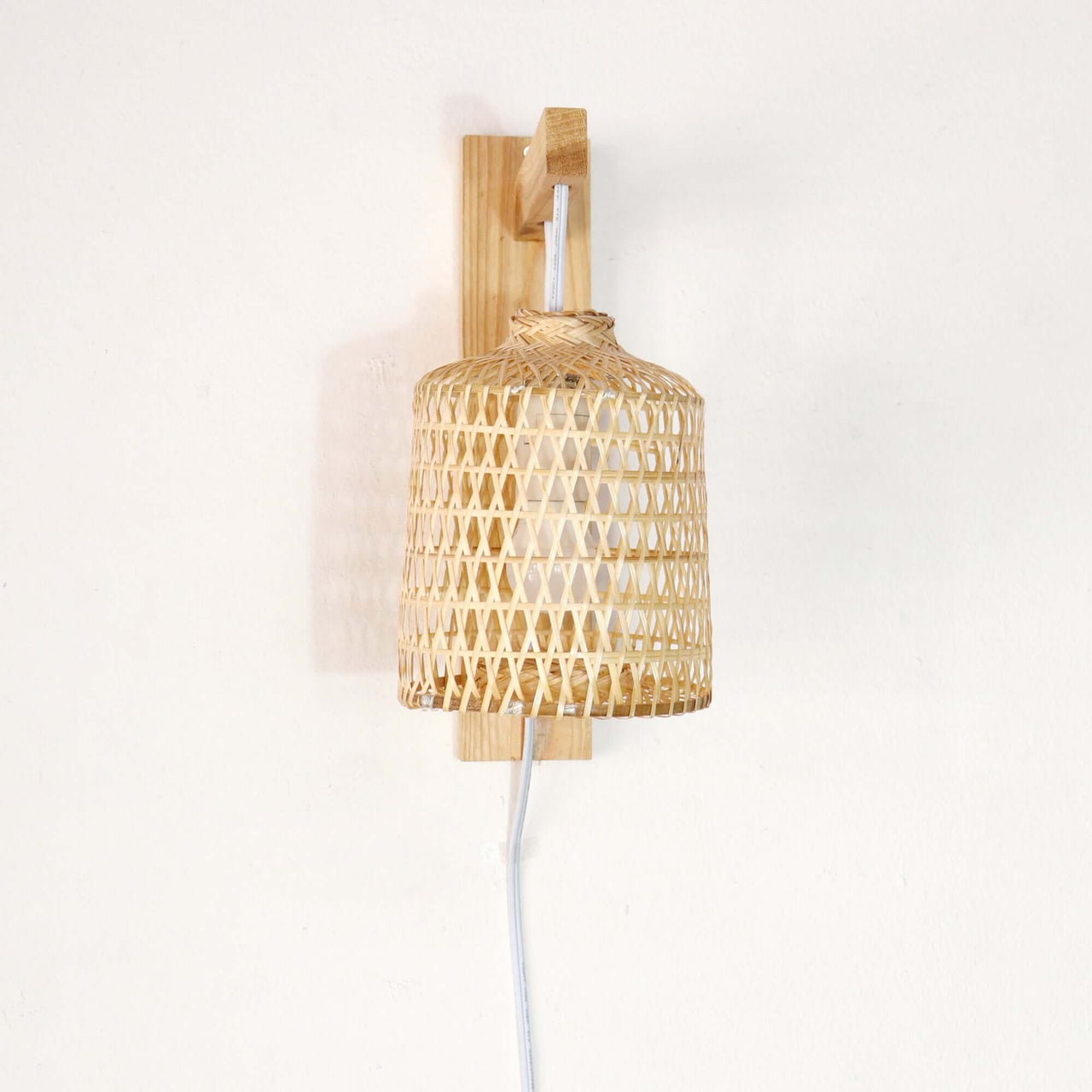 TA SI NEE - Wall sconce