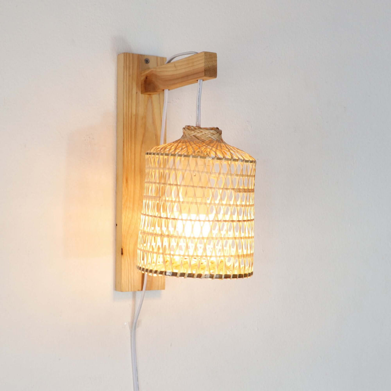 TA SI NEE - Wall sconce