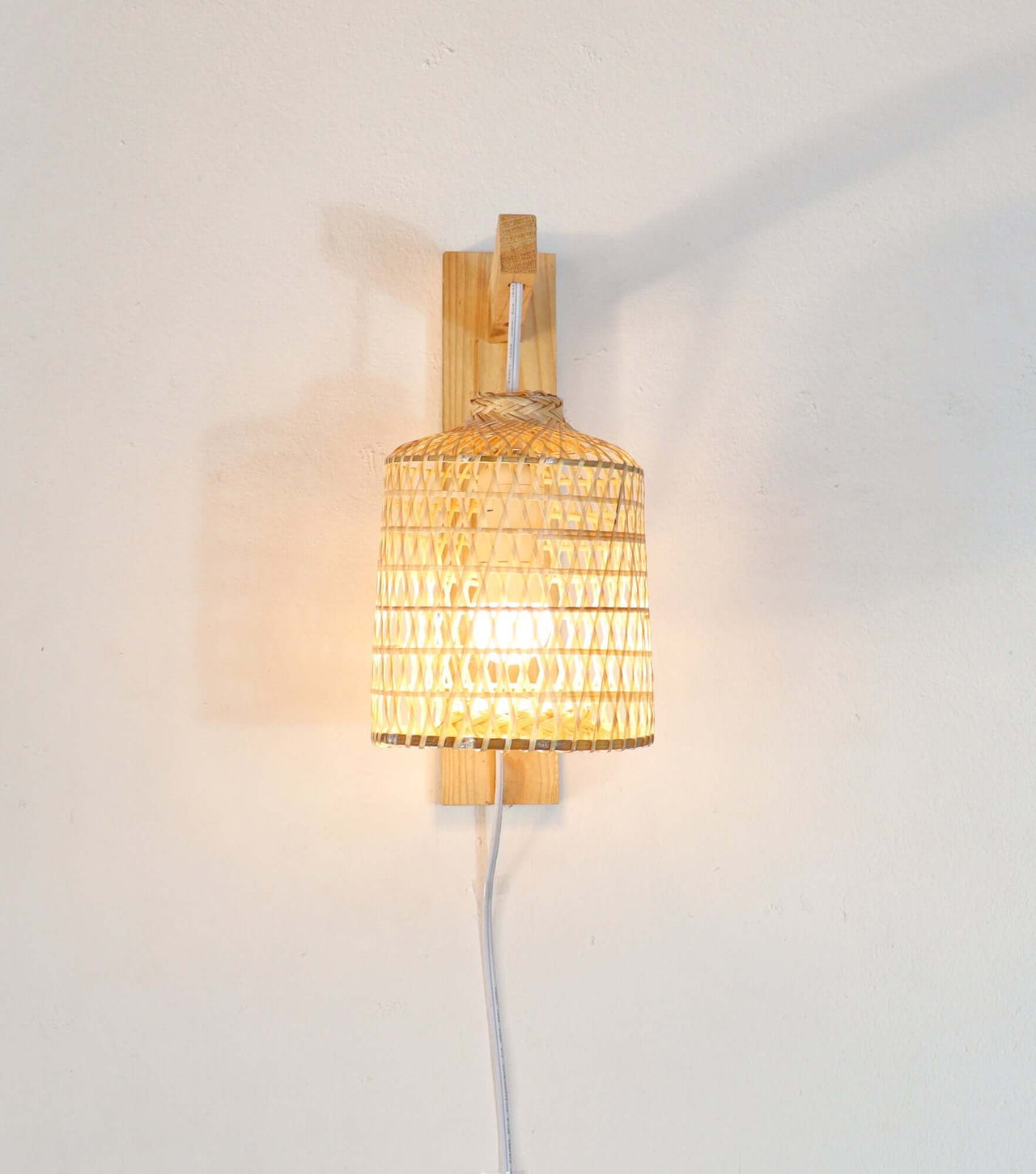 TA SI NEE - Wall sconce
