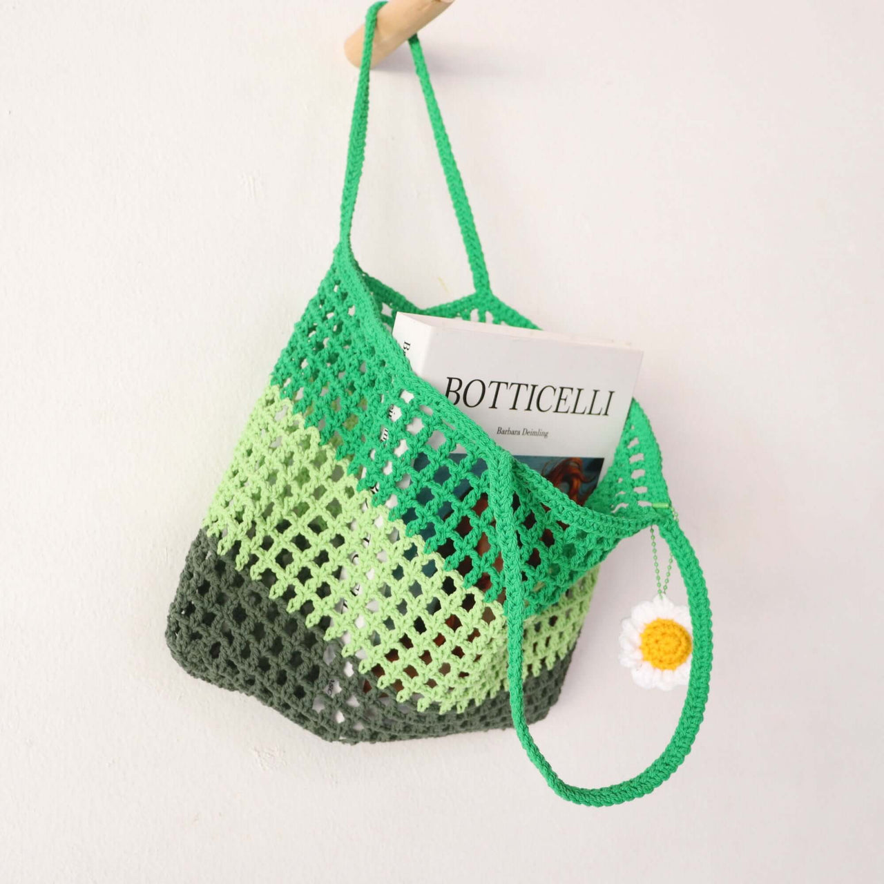 Green Layer Crochet — lightweight straw handbag for warm-weather styling