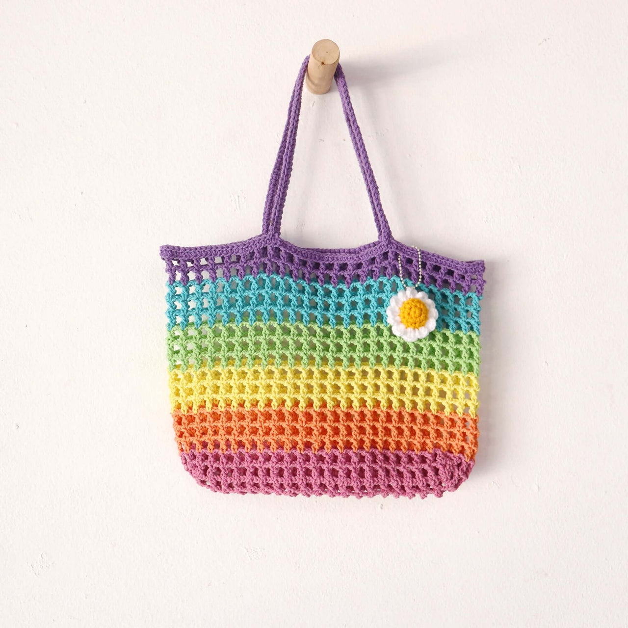 Sairung — handwoven straw handbag with a soft, natural weave