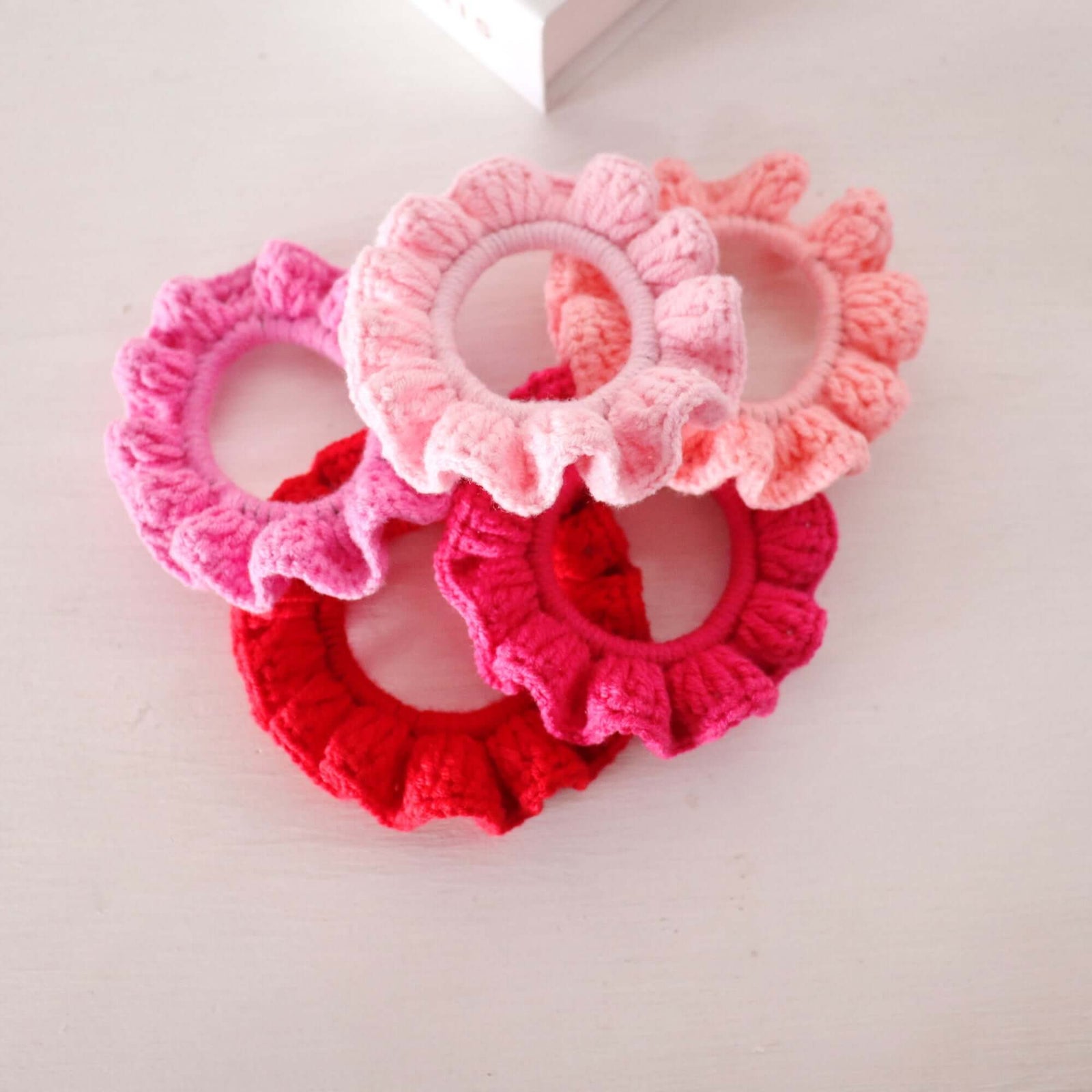 Red Tones - HAND CROCHET SCRUNCHIES