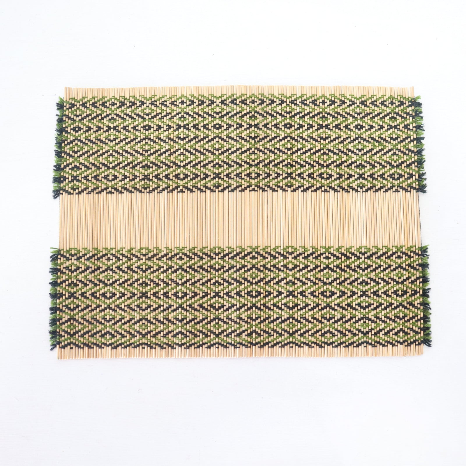 PHIN NA RA - Woven Boho Placemats