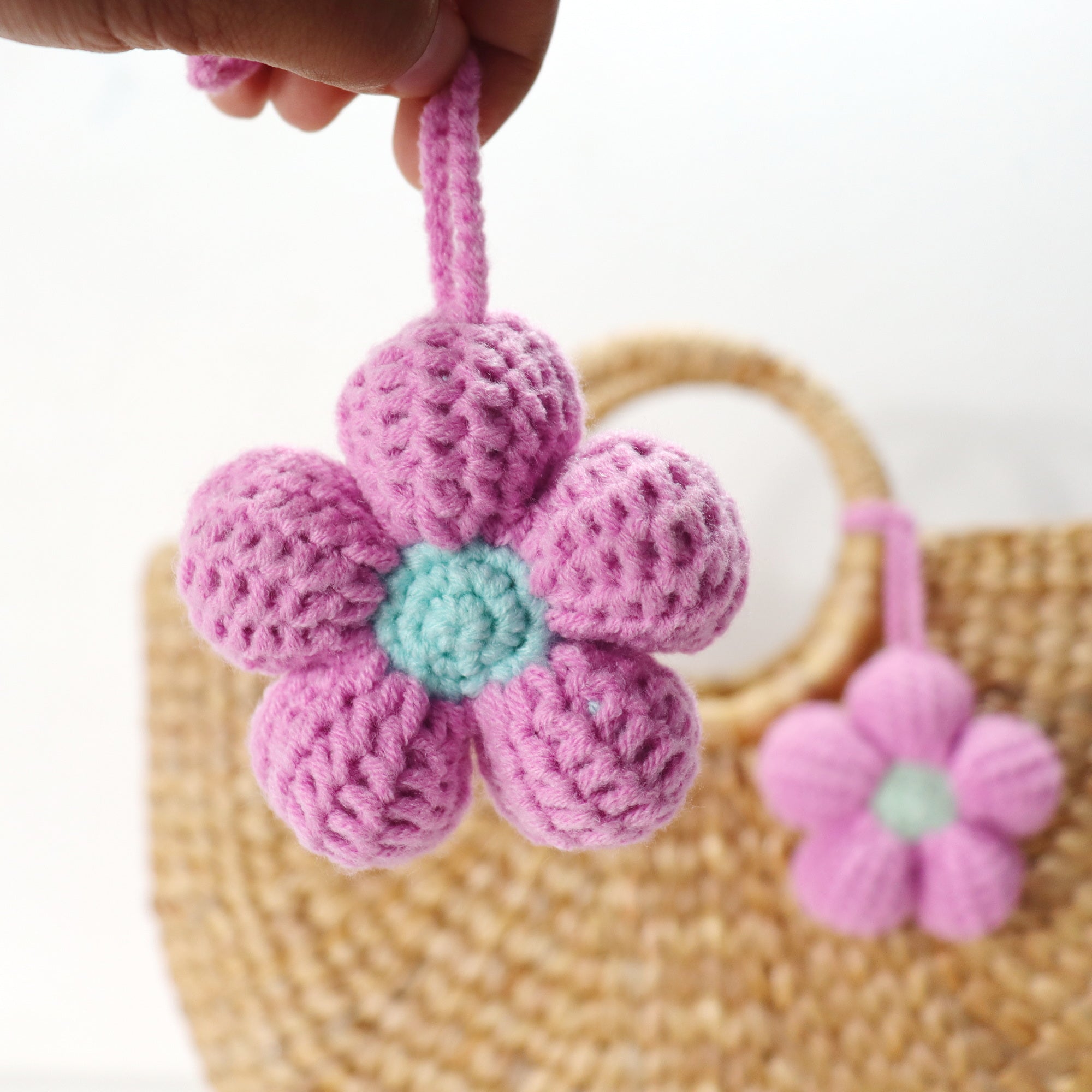 BAG CHARM - FLOWER