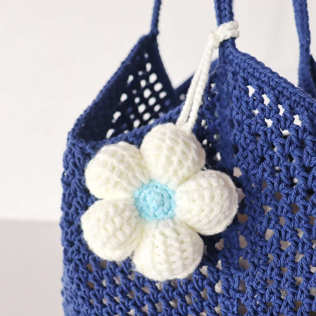BAG CHARM - FLOWER