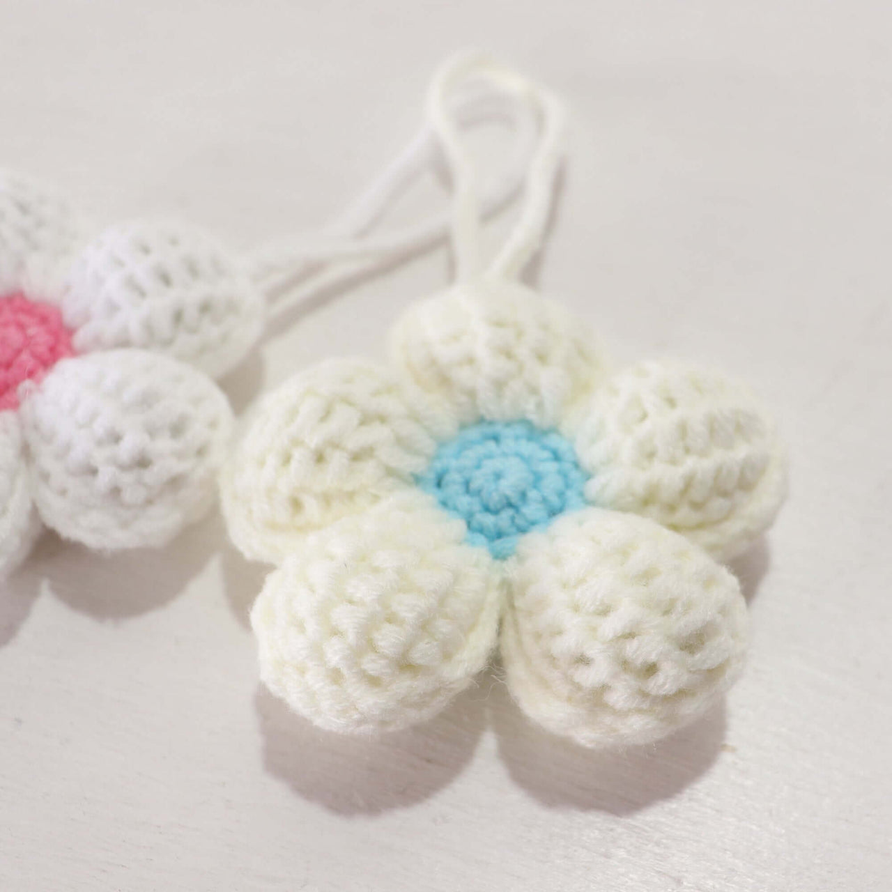 BAG CHARM - FLOWER