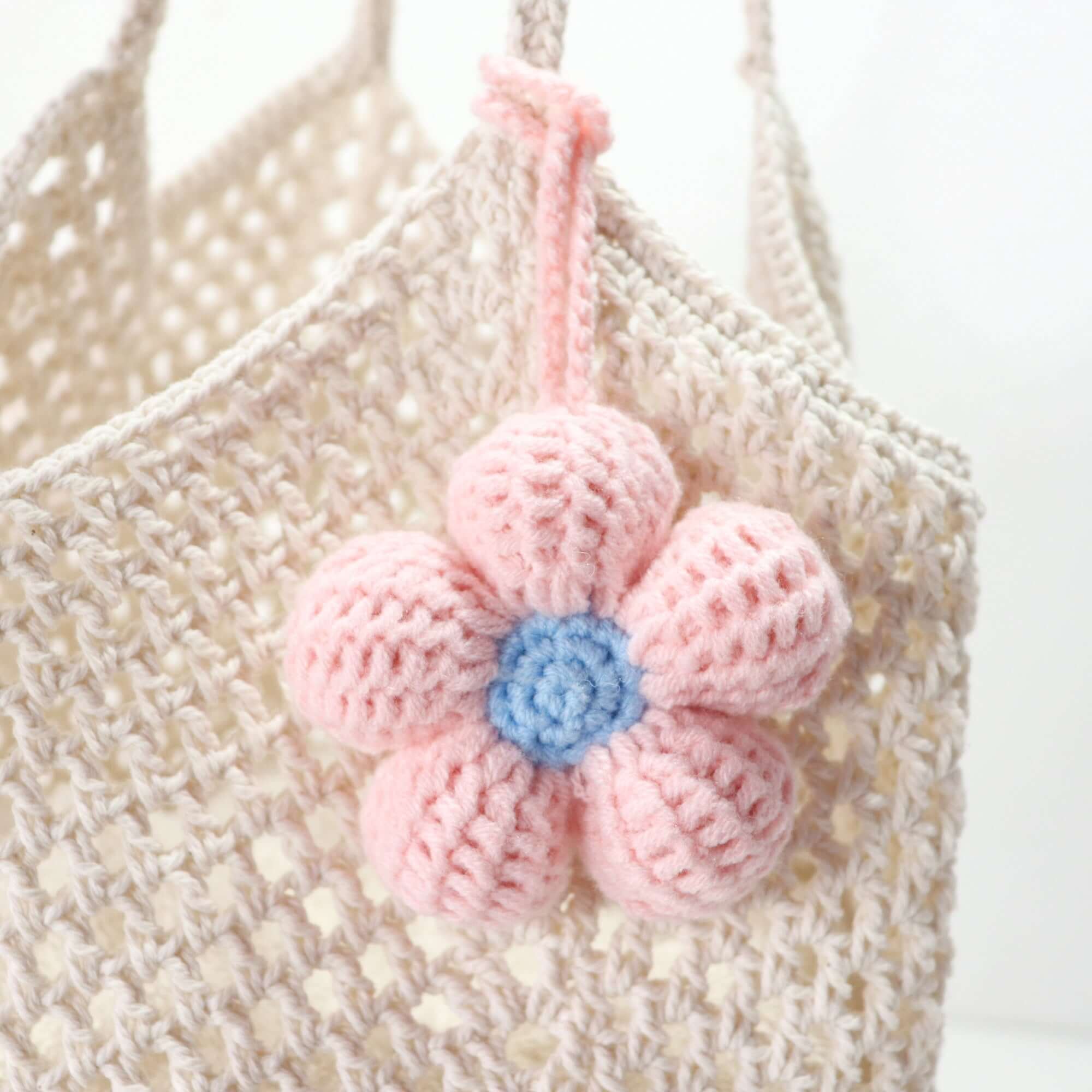 BAG CHARM - FLOWER