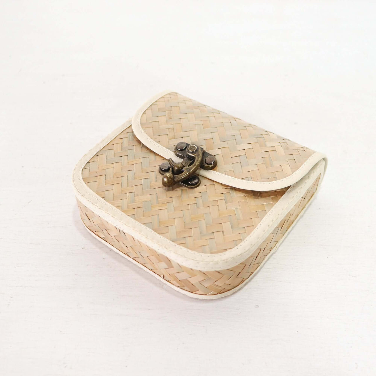 YU JIN Cross Body Bag - White