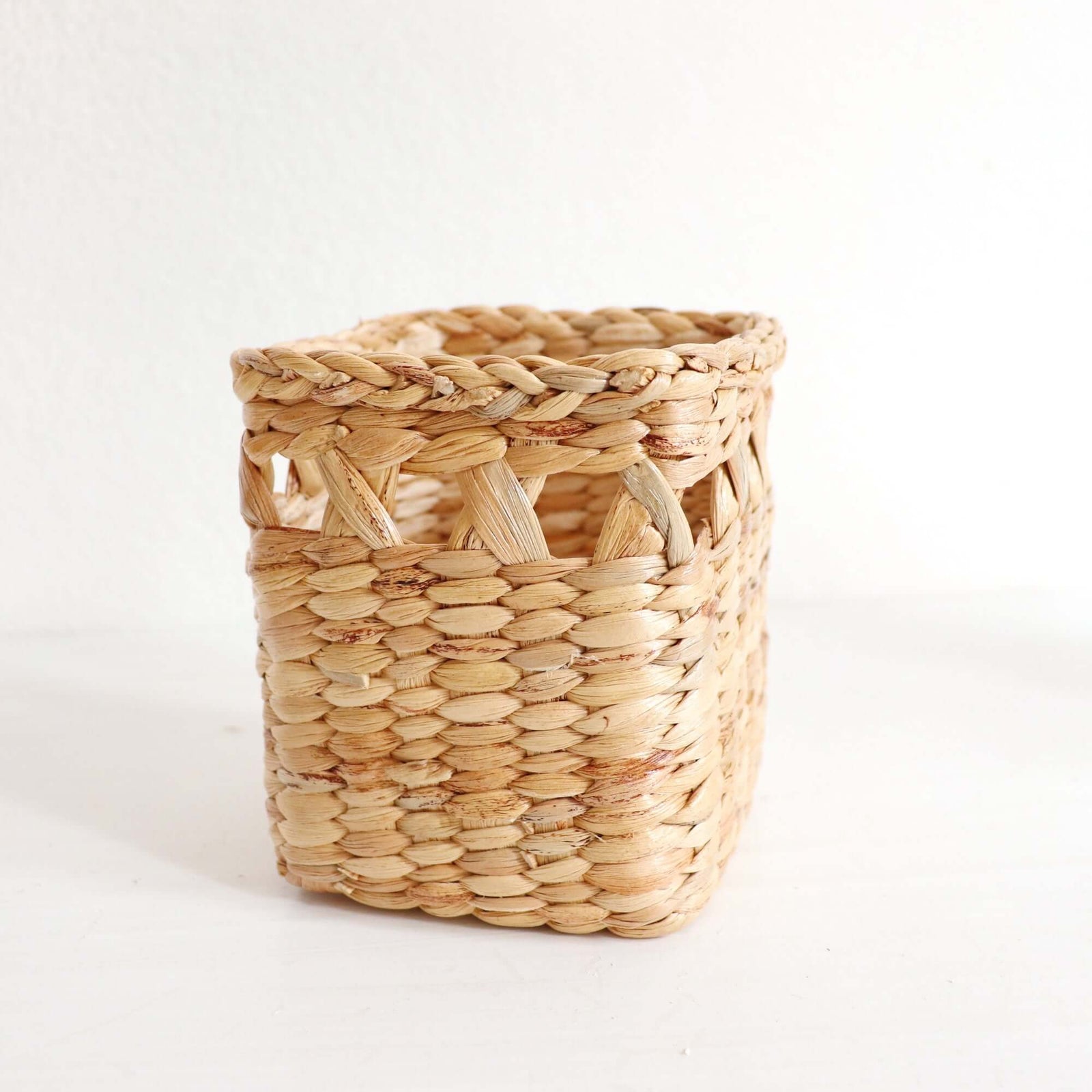 PU RIM - Seagrass Utensil Holder