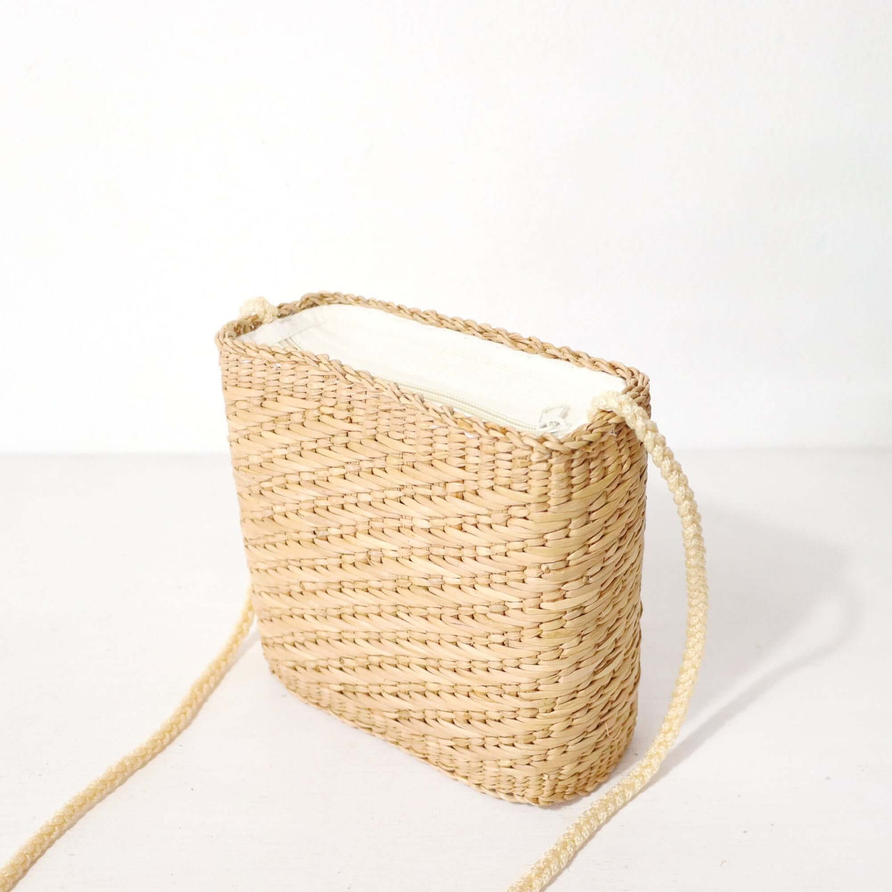 KEMRUGE - Cross body Bag