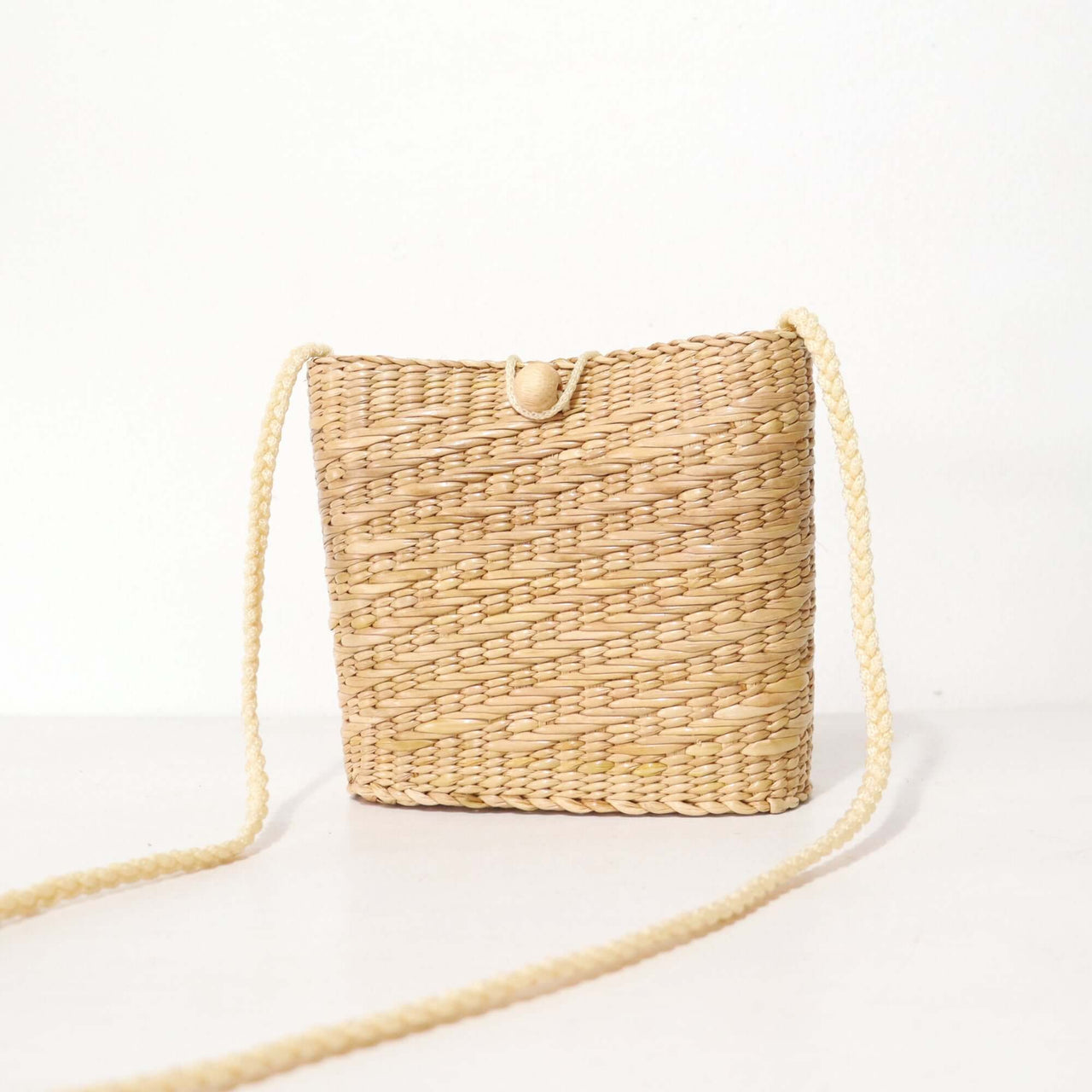 CHAYA - Straw Basket Bag