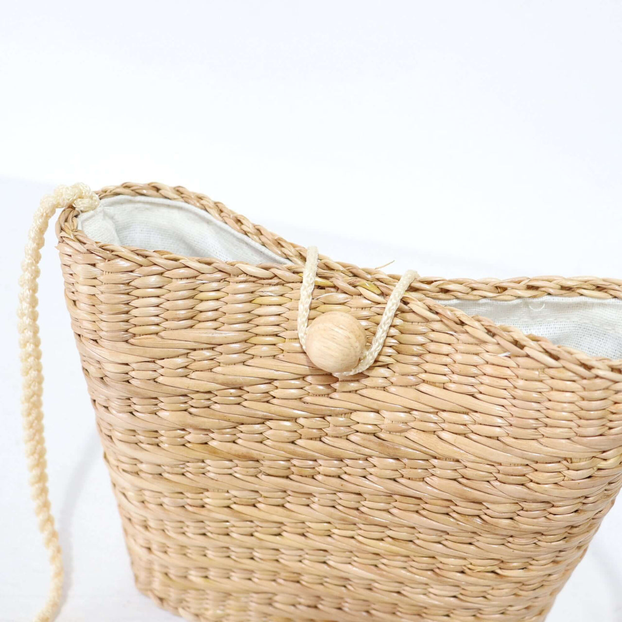 CHAYA - Straw Basket Bag