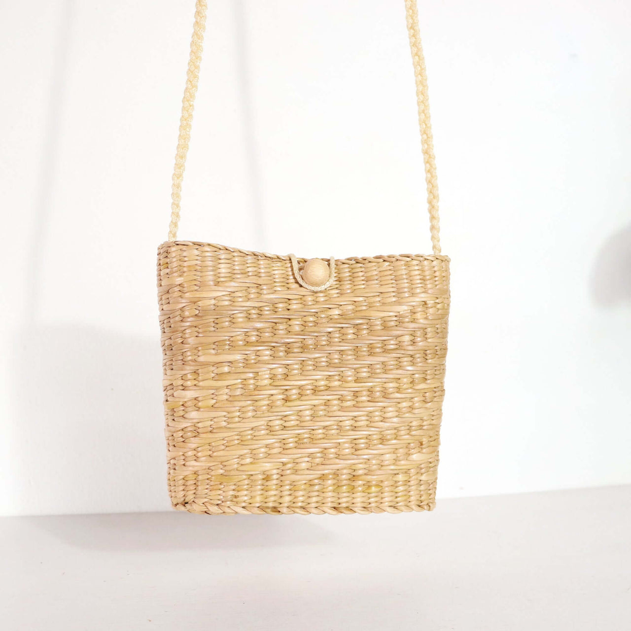 CHAYA - Straw Basket Bag