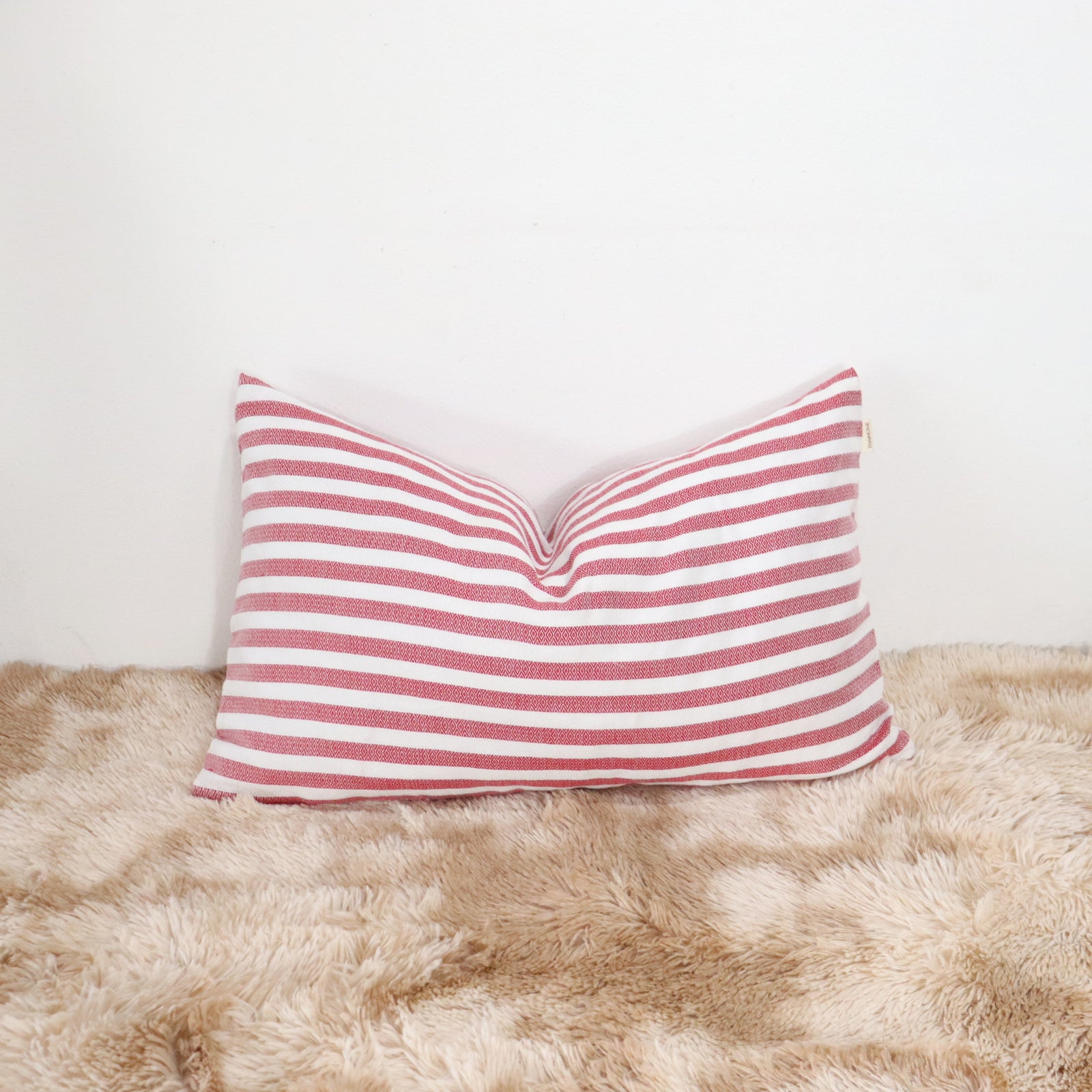 LA NA PA Hand Loom Natural Fiber Decorative Pillow Cover