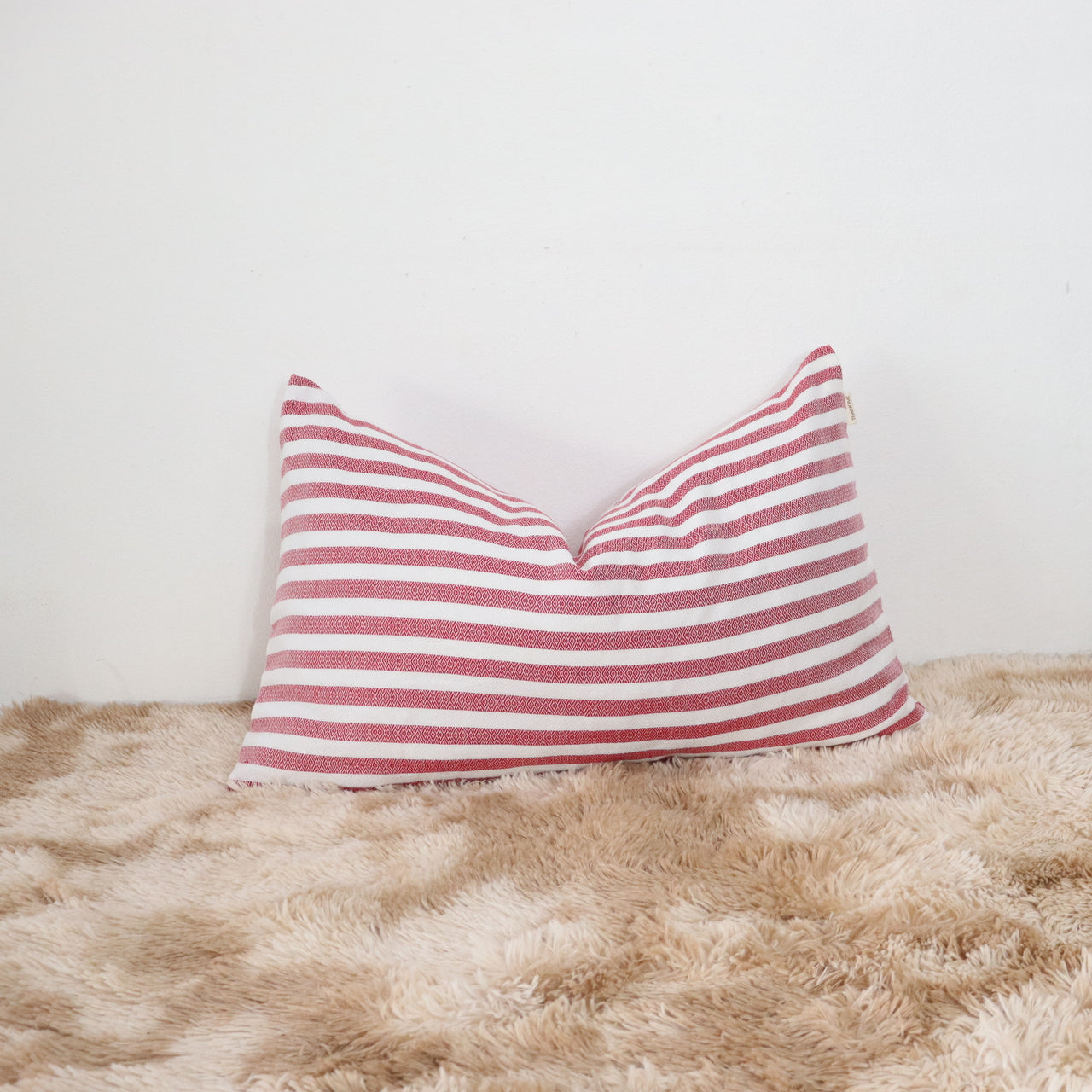 LA NA PA Hand Loom Natural Fiber Decorative Pillow Cover