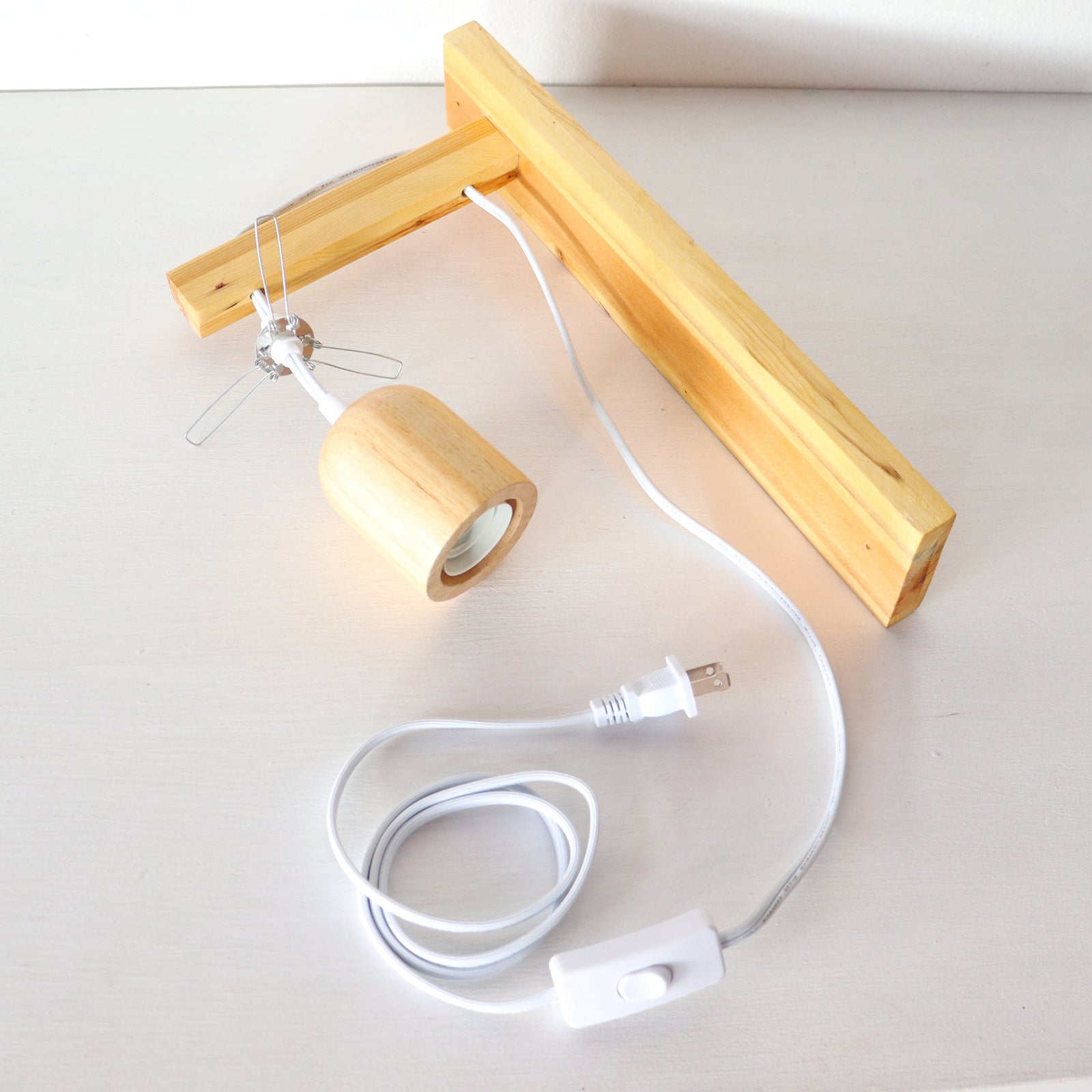 Plug In Wall Bracket Light Set