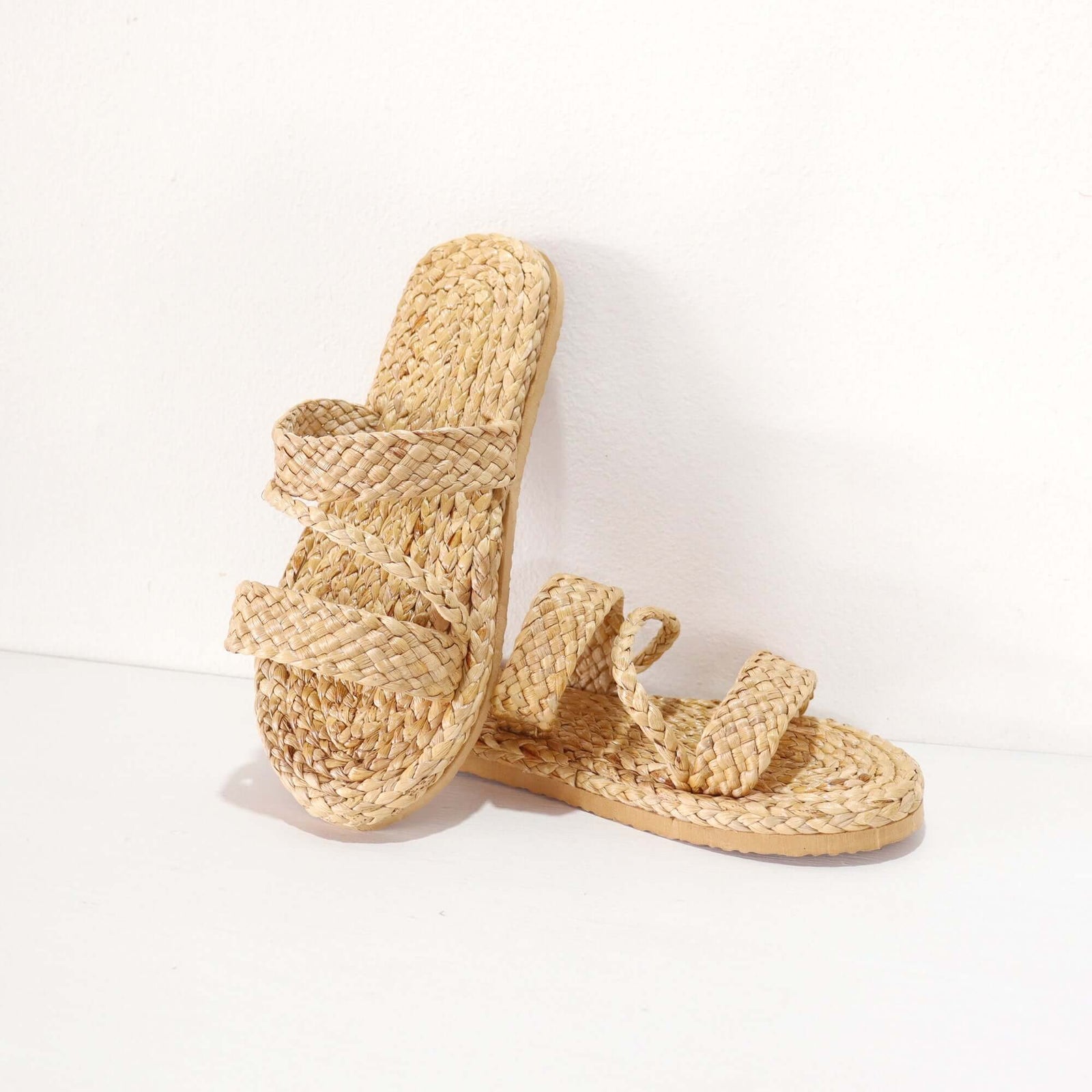 PHAKAMAT - Straw Slipper Shoe