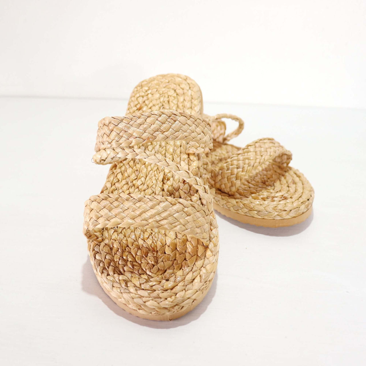 PHAKAMAT - Straw Sandals