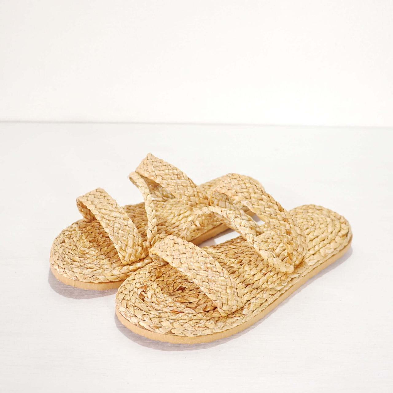 PHAKAMAT - Straw Sandals