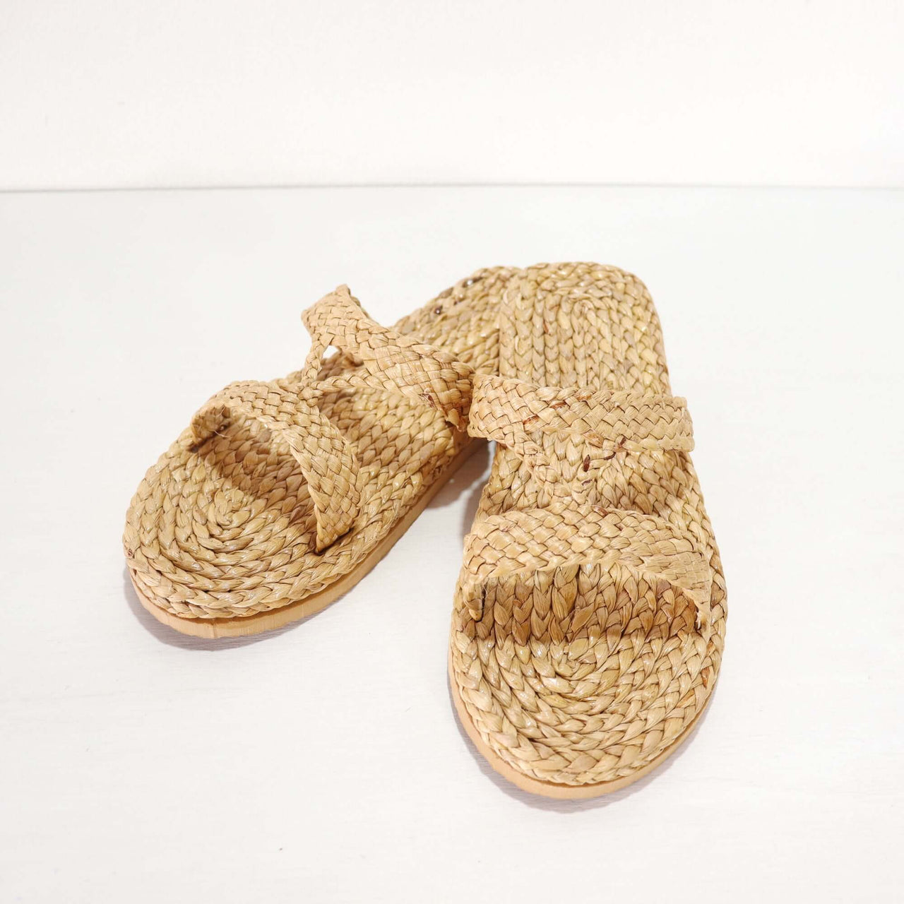 PACHARIDA - Straw Sandals