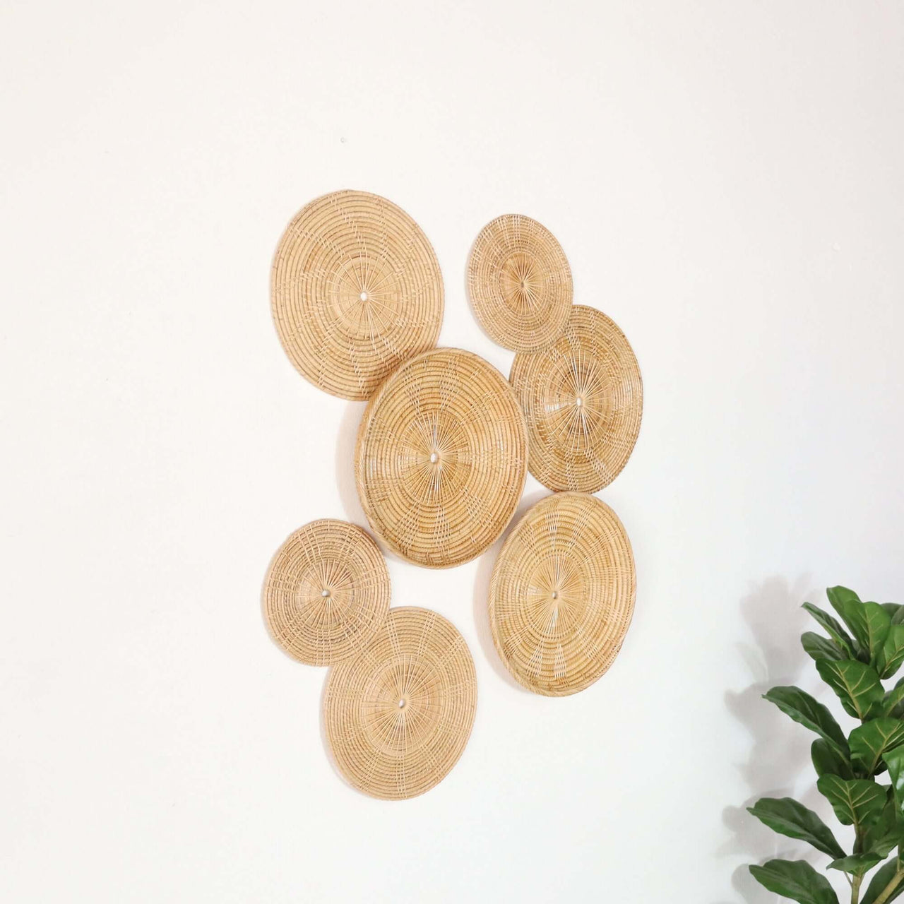 NA RA - Wall Hanging Art Decor Set