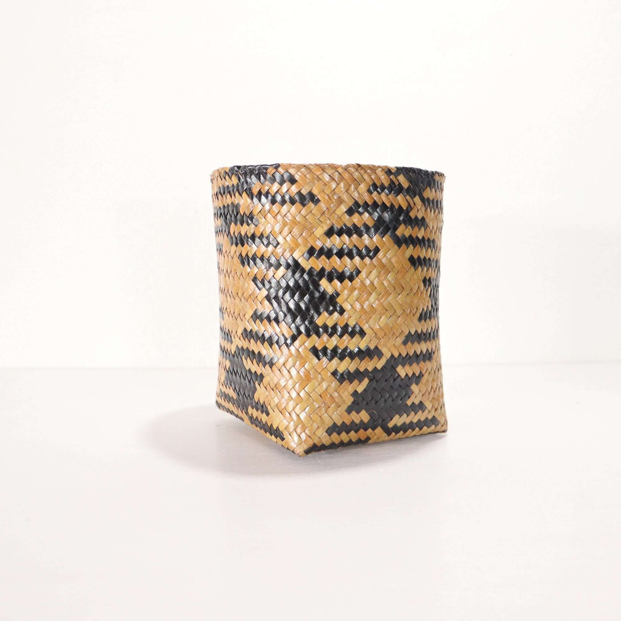 ROM RA WIN Wicker Utensil Basket (Set of 2) in handwoven natural materials for kitchen organization.