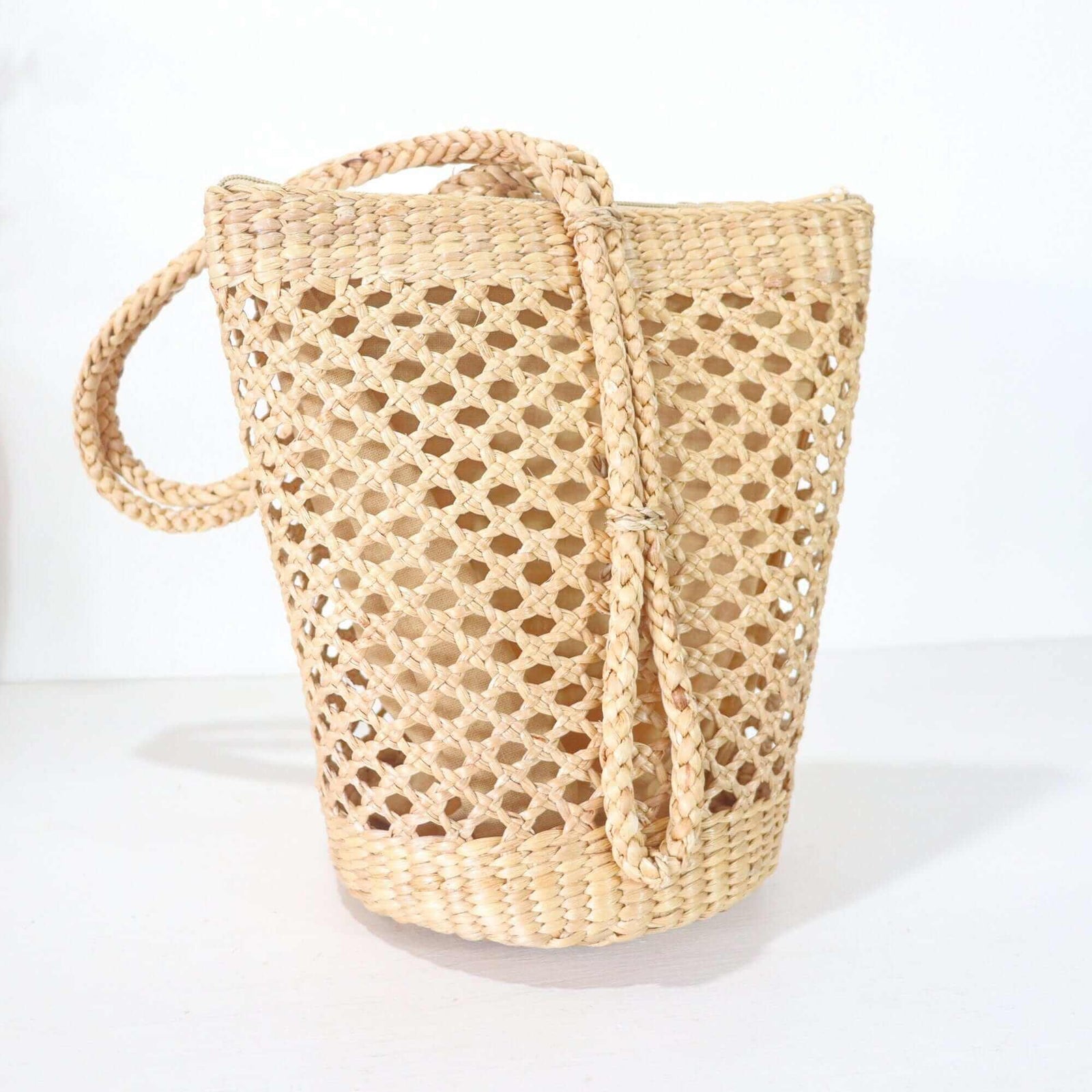 A REE RAT - Sea grass backpack