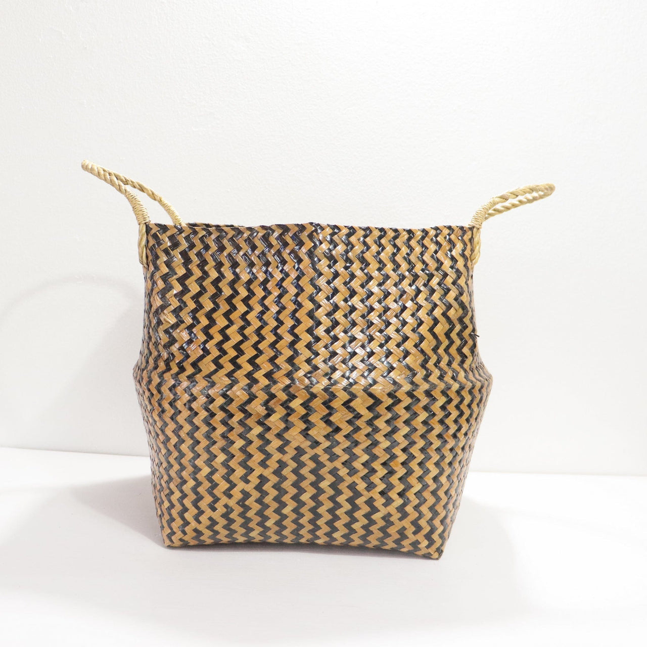 Wicker basket 14 inches