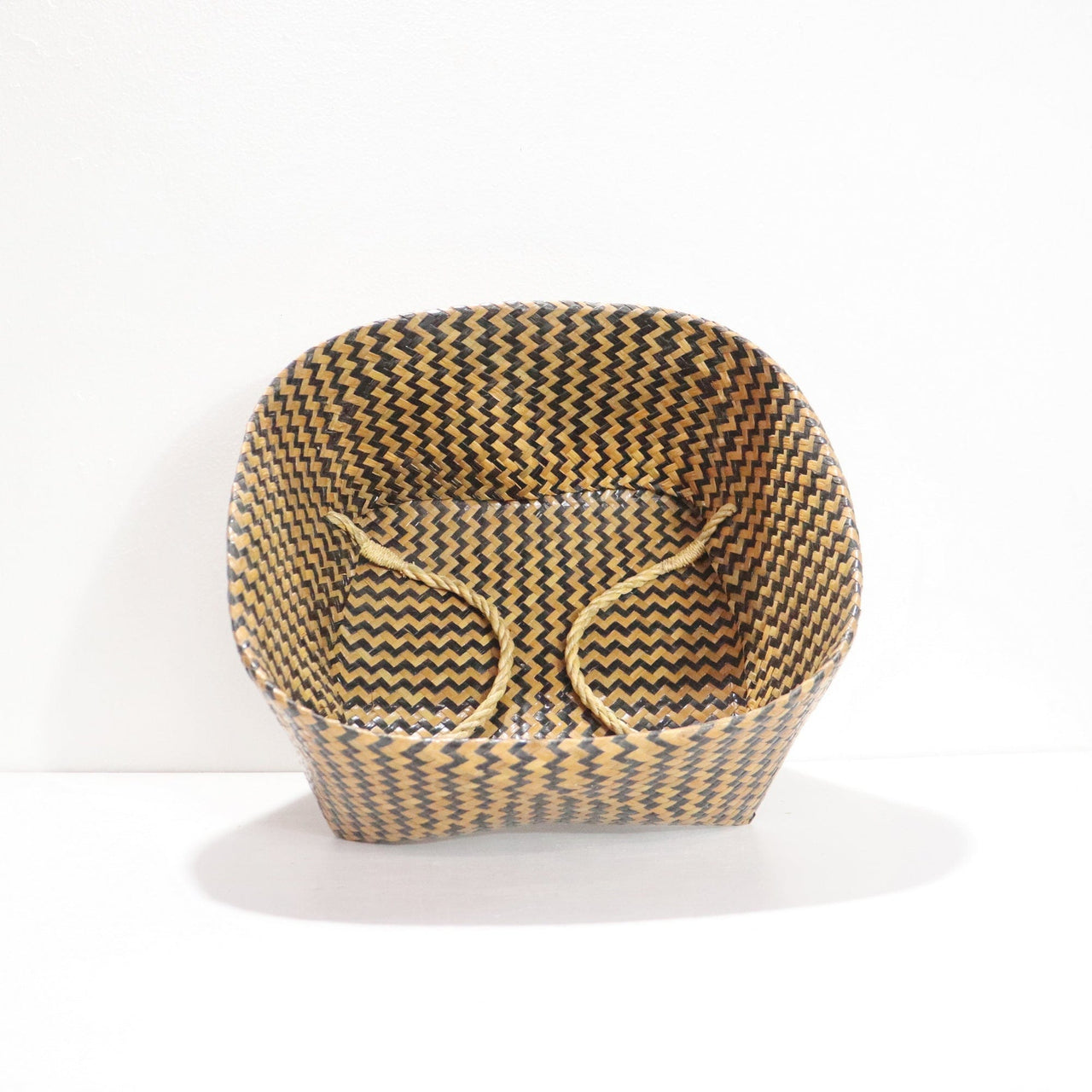 Wicker basket 14 inches