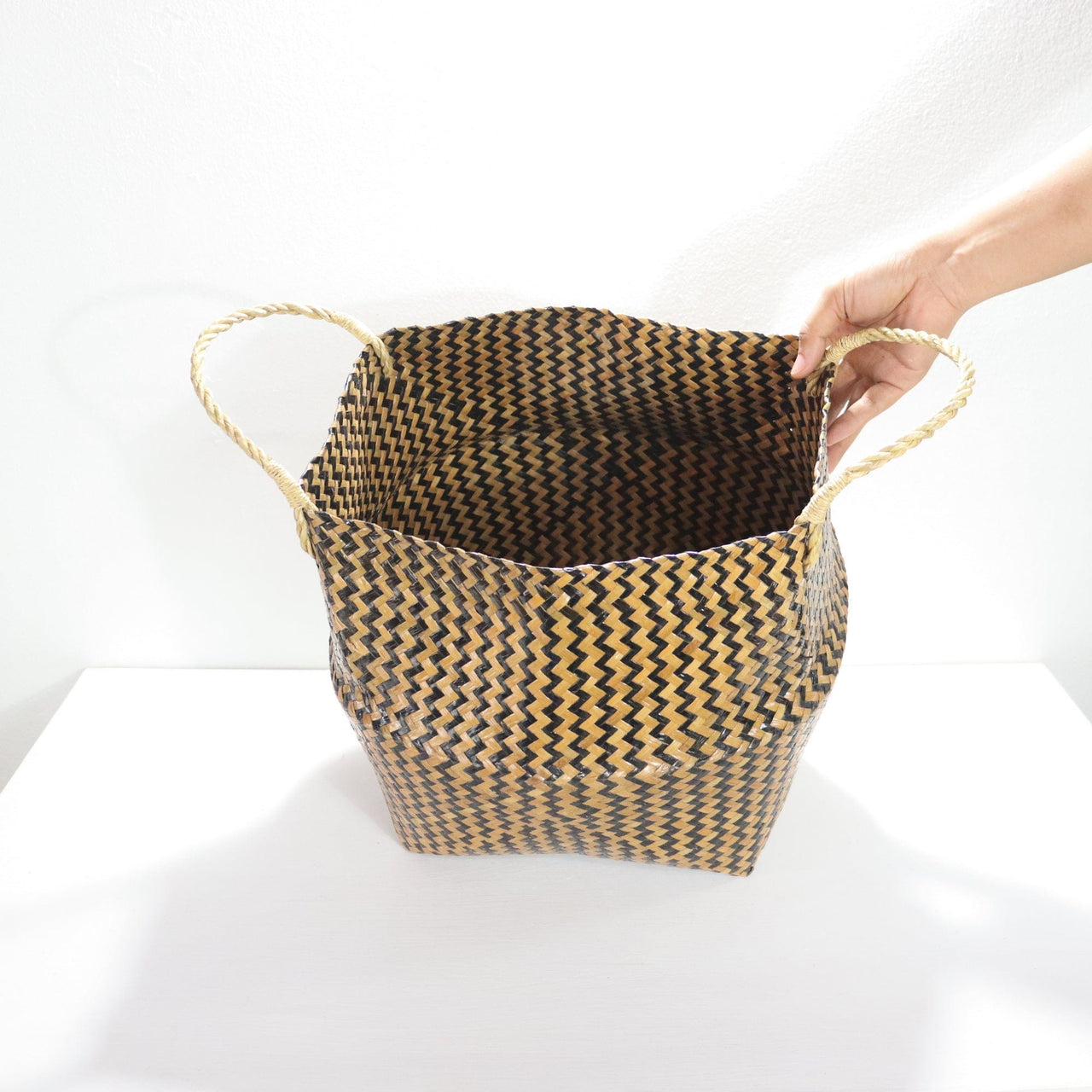 Wicker basket 14 inches