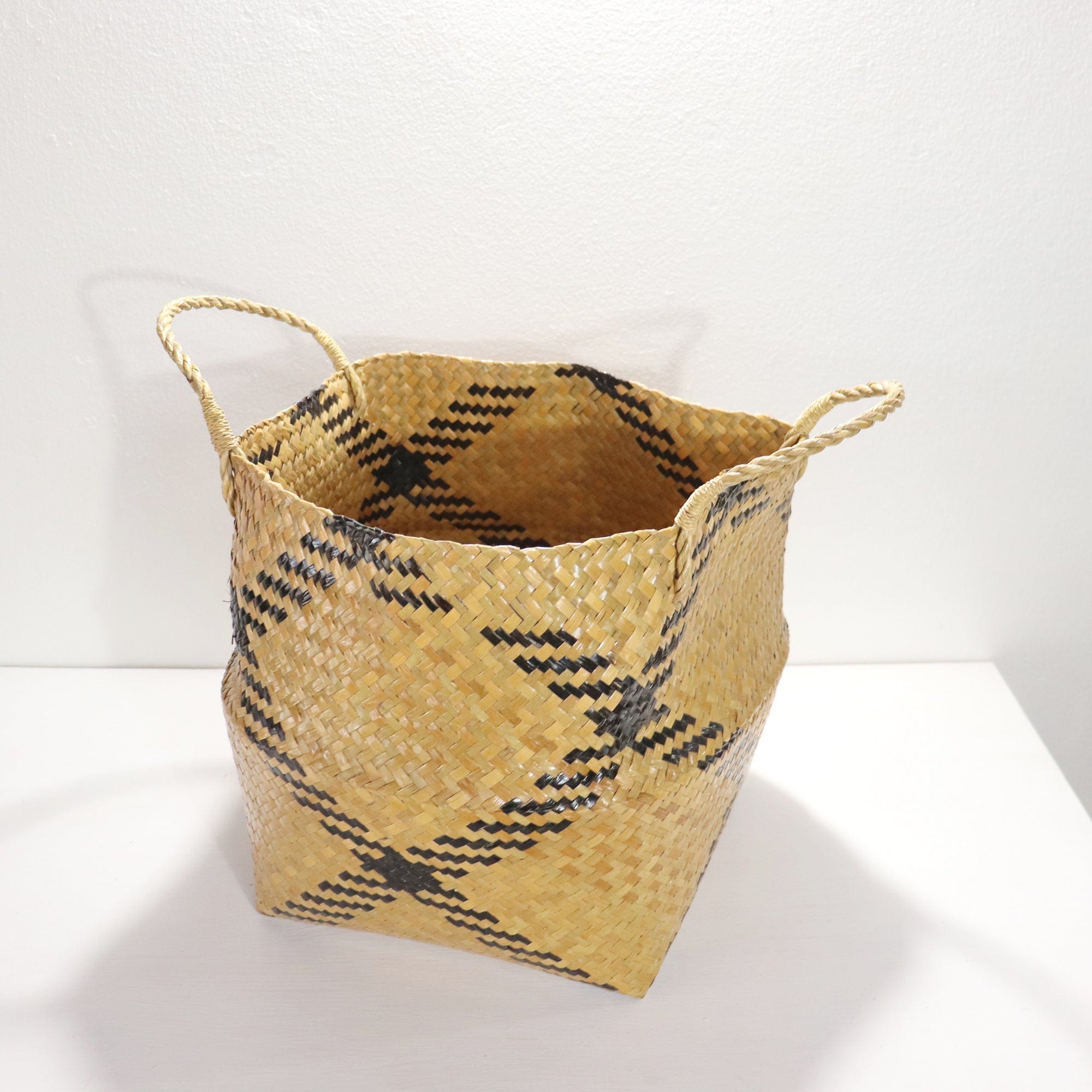 WI LAI - Wicker Basket 14 inches