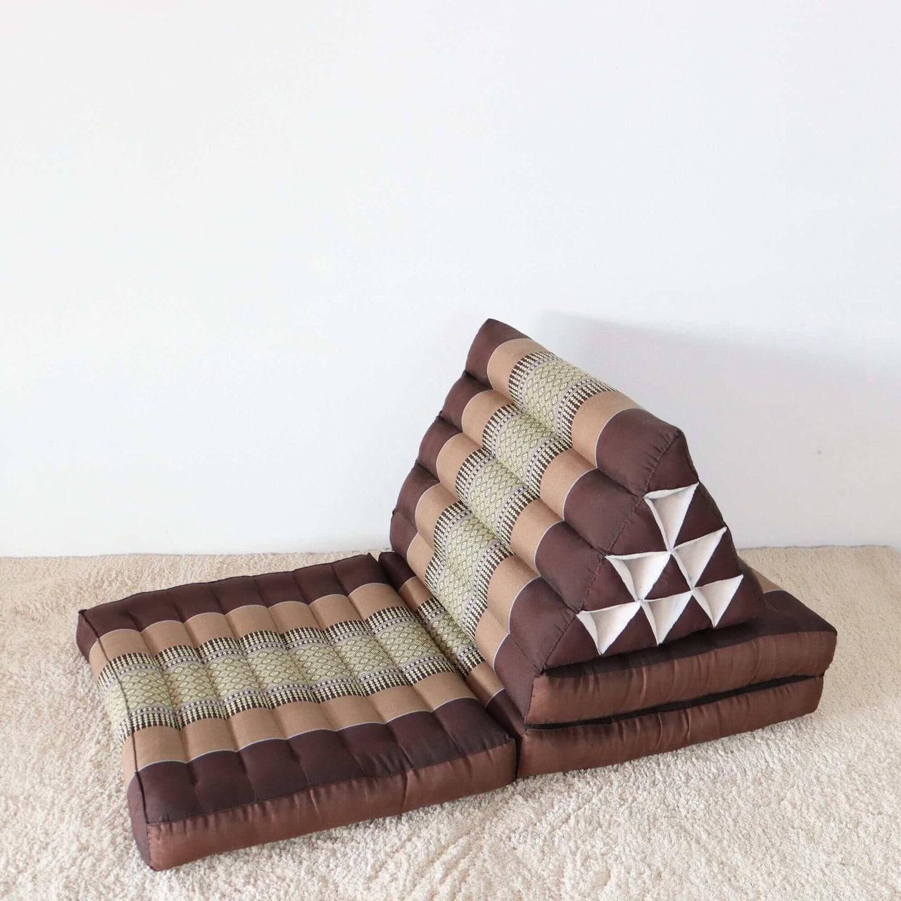 CAH KE YA - Thai Triangle 3 Fold Cushion