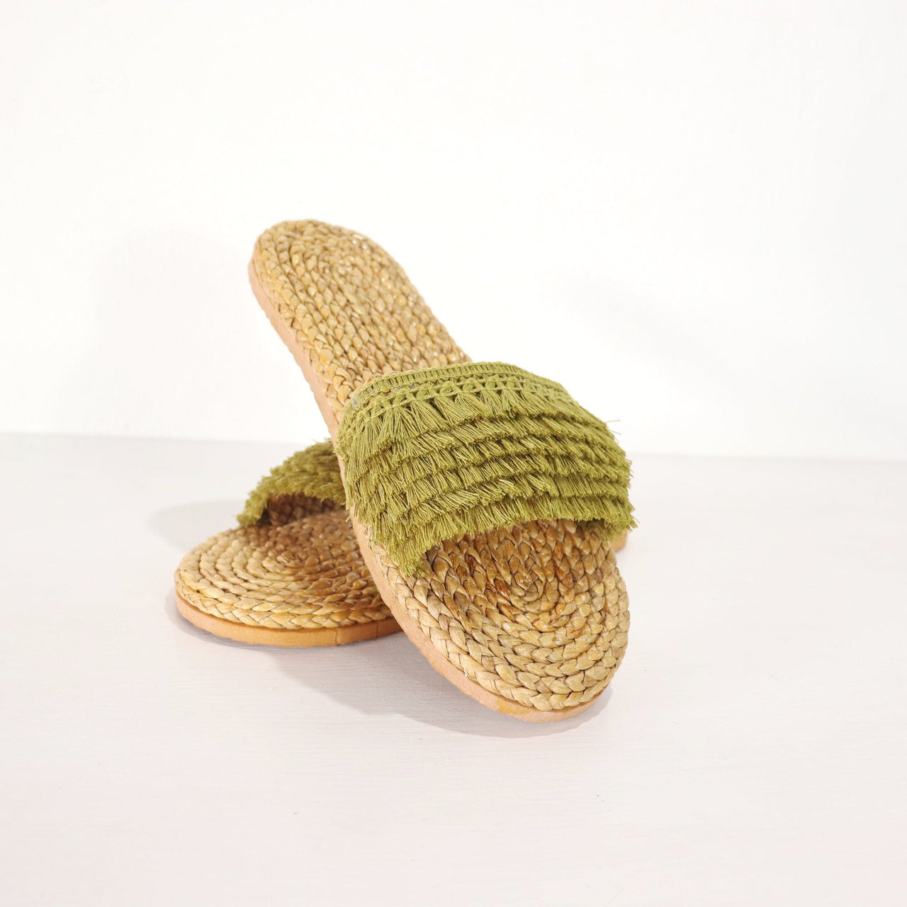 TA YA DA - Handmade Straw Shoe