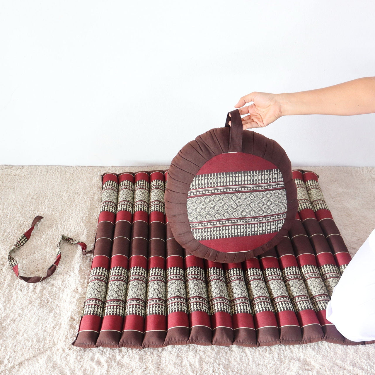 THA NI DA - Thai Meditation Cushion (Set)