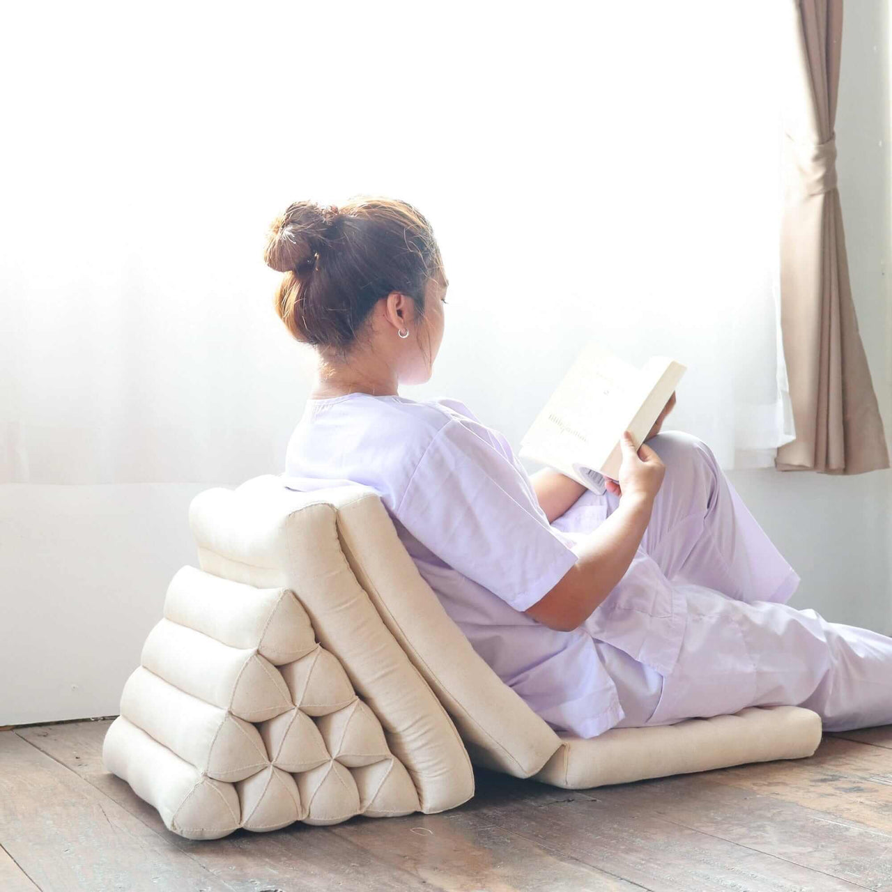 PRA PA WEE - Thai Triangle Pillow (3-Fold - White)