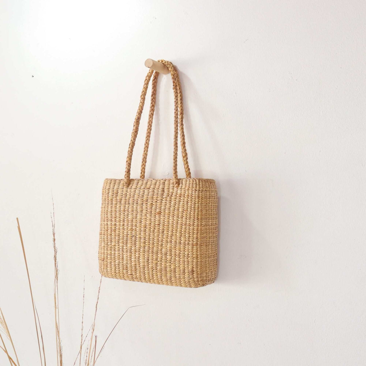 BUBPA - Straw Handbag