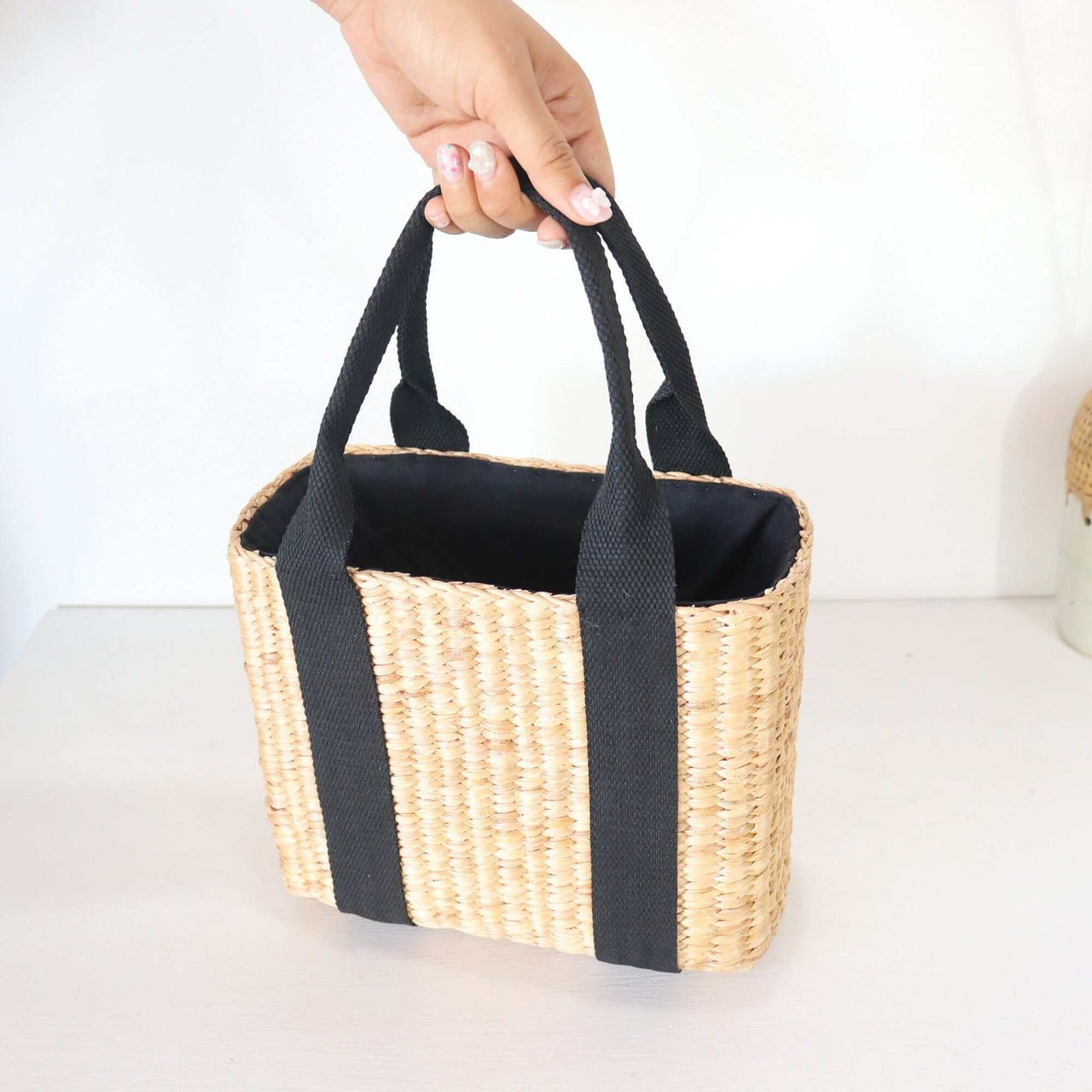 CHA EM - Straw Bag Basket
