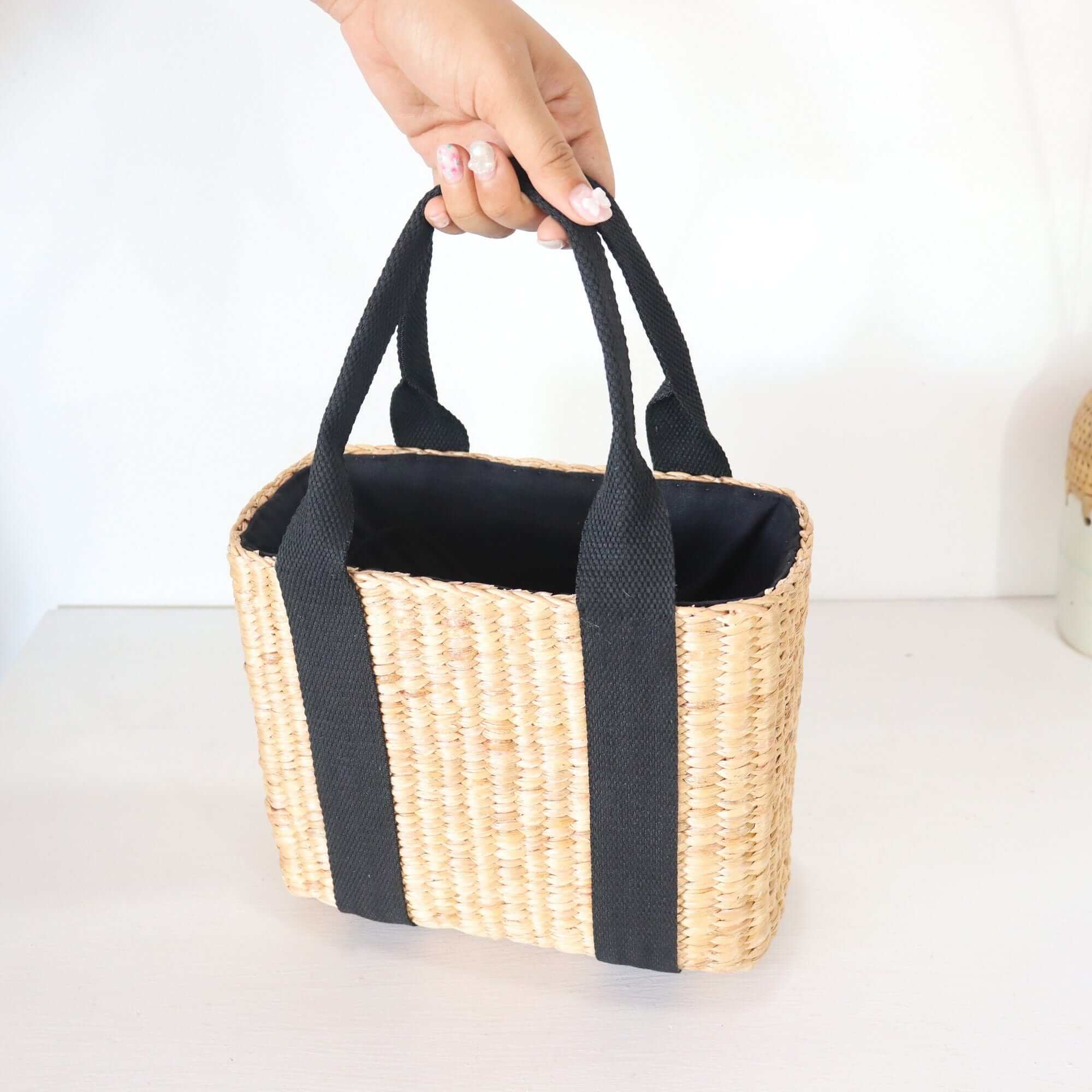 CHA EM - Straw Bag Basket